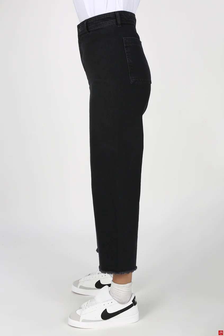 شلوار جین زنانه واید لگ جی پی ای JPA کد 03303