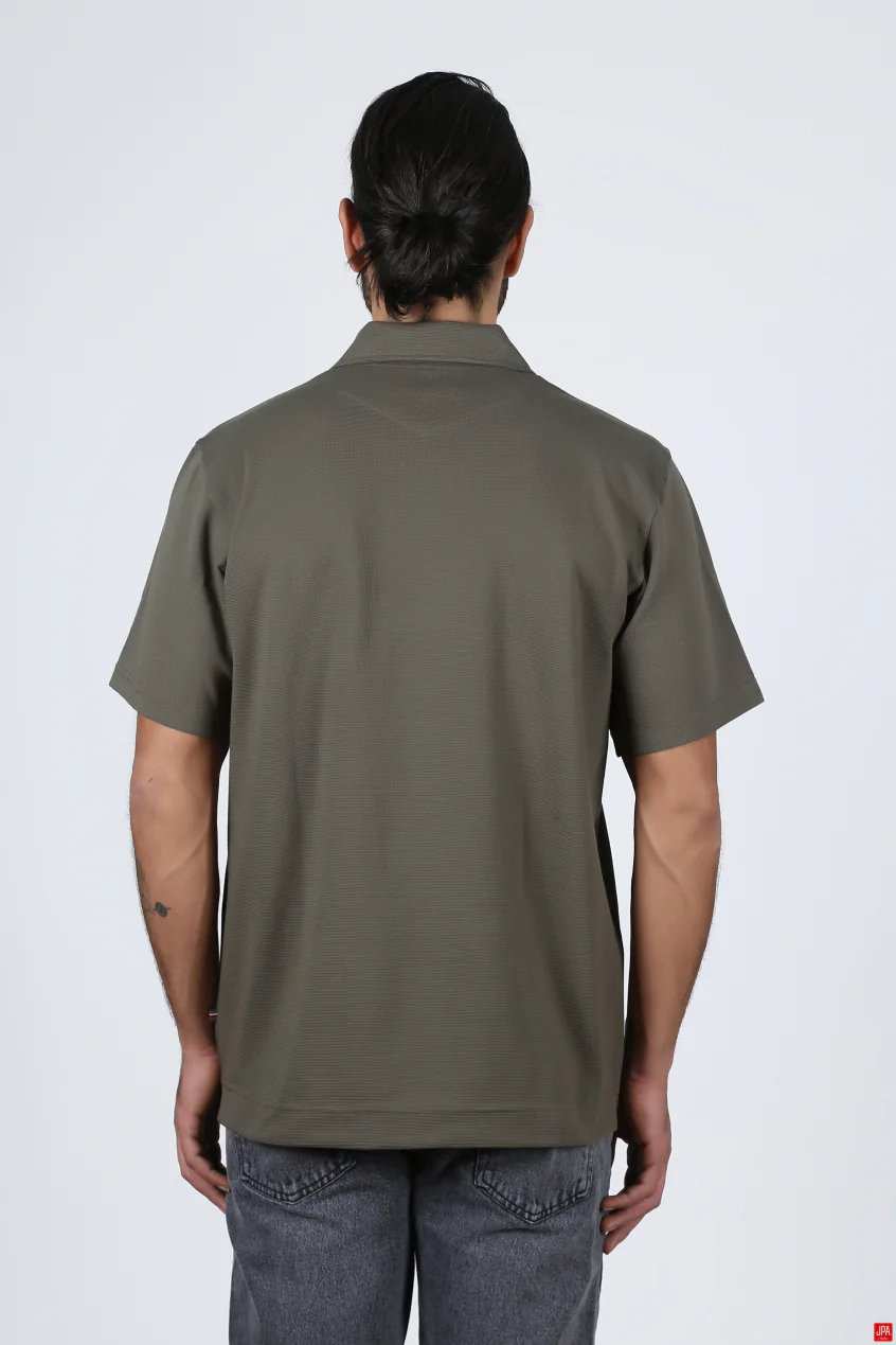 تی شرت مردانه یقه انگلیسی مشکی جی پی ای JPA کد 02325