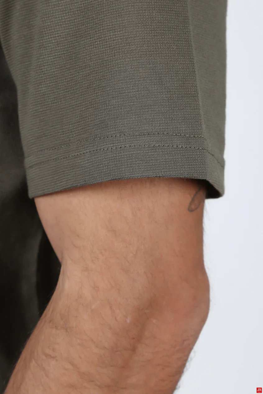 تی شرت مردانه یقه انگلیسی مشکی جی پی ای JPA کد 02325