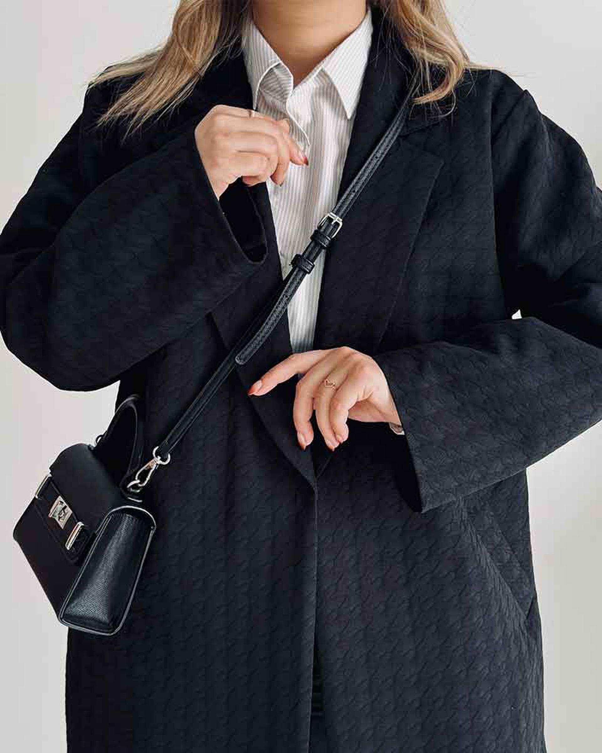 مانتو زنانه ژاکارد مشکی آماهی Amahi مدل Feel کد AA100