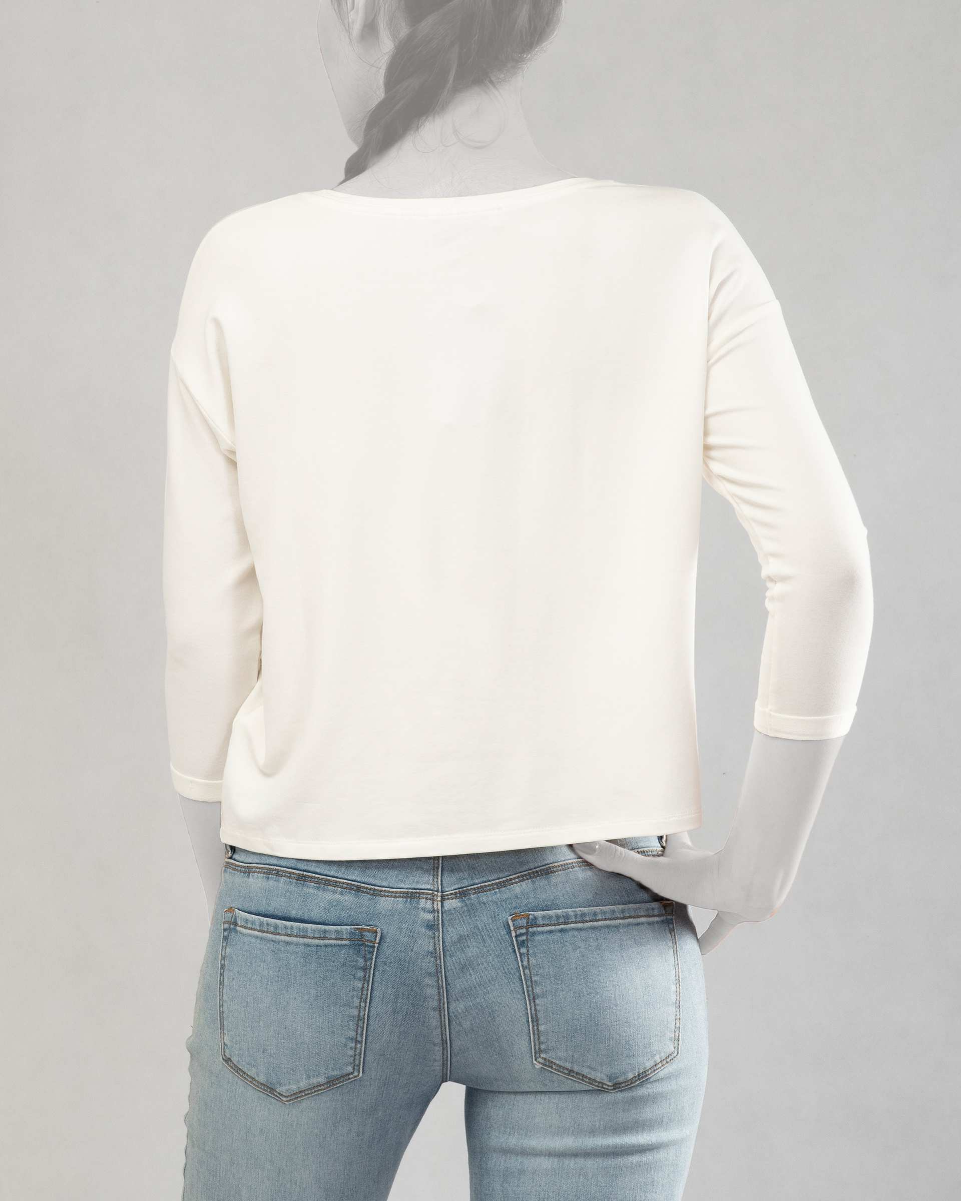 تی شرت زنانه یقه گرد سفید Pull&Bear