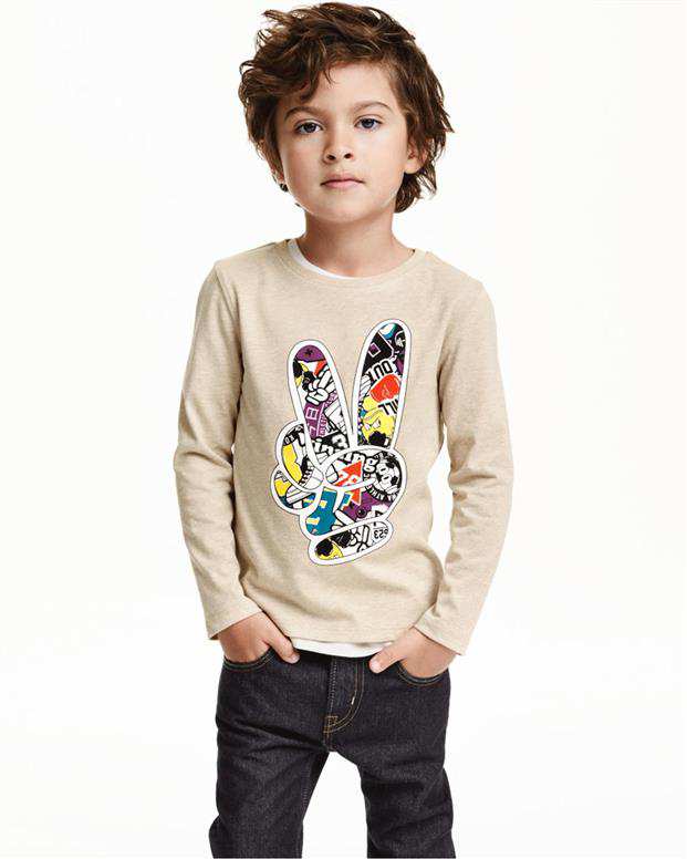 تی شرت طرح چاپی پسرانه خاکی H&M