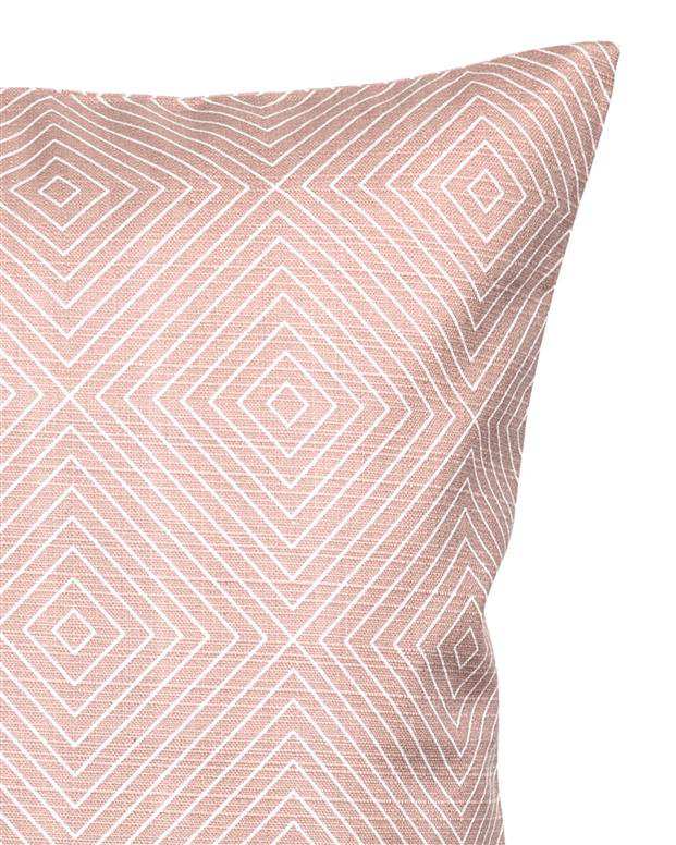 کاور کوسن طرح لوزی کالباسی H&M