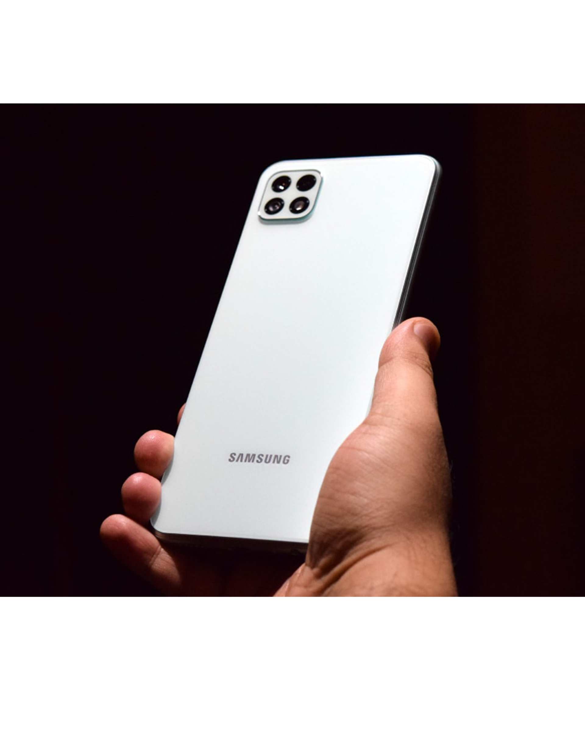 گوشی موبایل سامسونگ مدل Galaxy A22 5G دو سیم کارت ظرفیت 128 گیگابایت و رم 4 گیگابایت سفید 