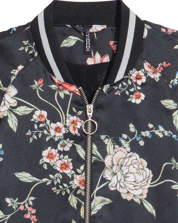 سویشرت زنانه مشکی گلدار H&M