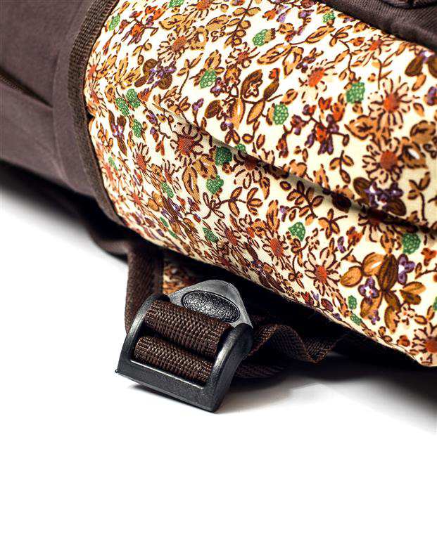 کوله ‌پشتی پارچه ‌ای قهوه ‌ای گل دار رنگ تا رنگ