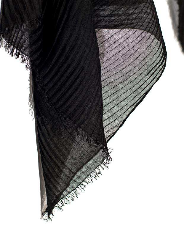 شال زنانه نخی پلیسه مشکی Market Scarf 
