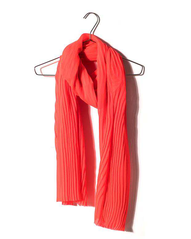 شال زنانه 2 متری نخی پلیسه مرجانی Market Scarf
