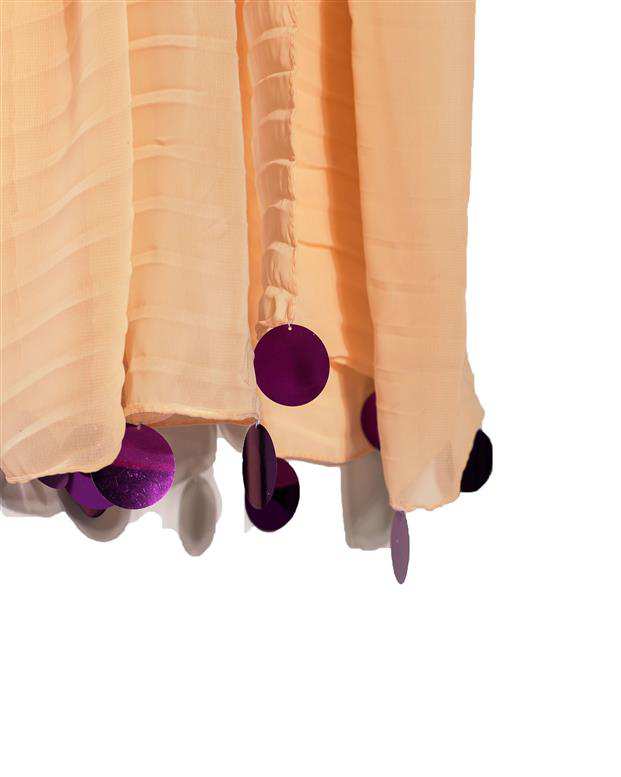 شال زنانه 2.5 متری کرپ حریر هلویی پولکی Market Scarf