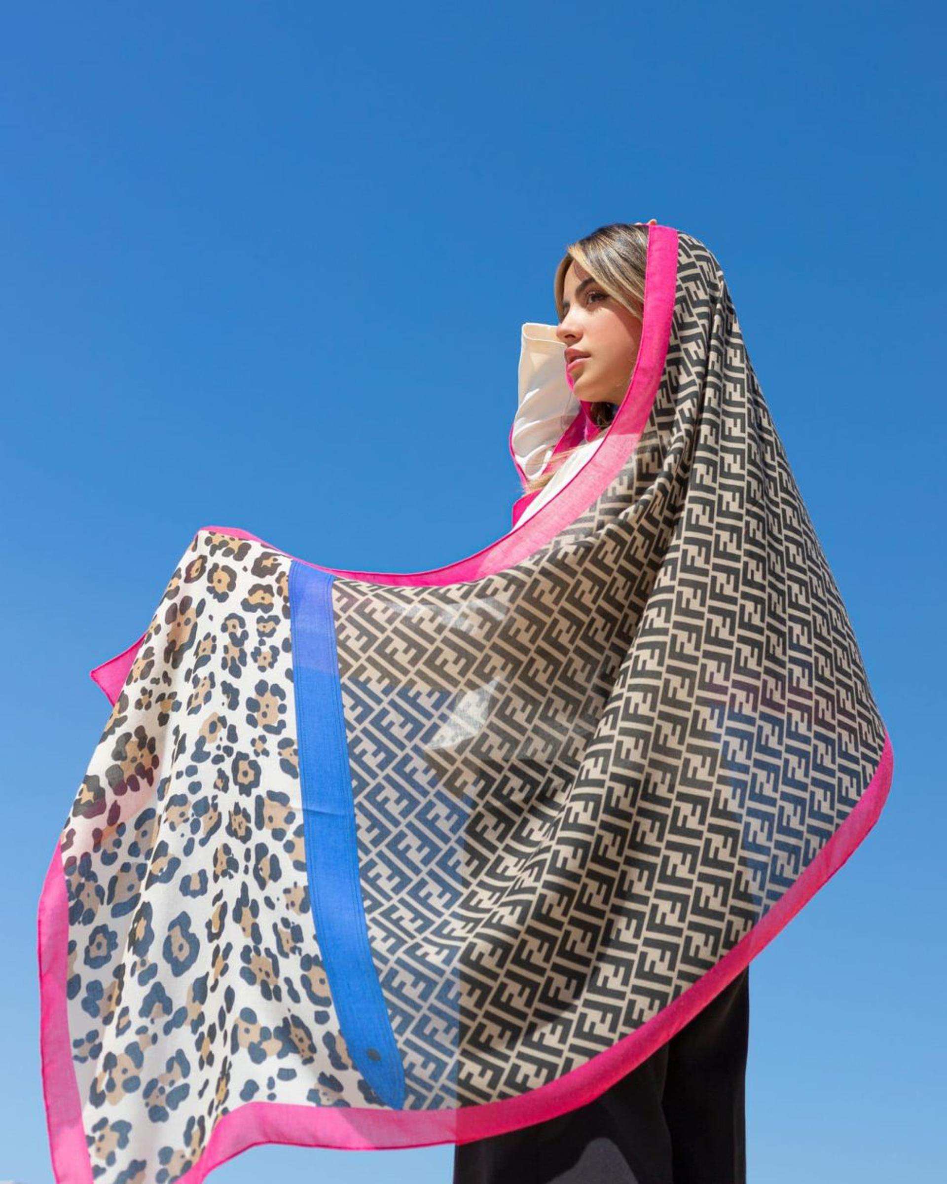 شال زنانه نخی کرم صورتی جی دو GIDO طرح فندی