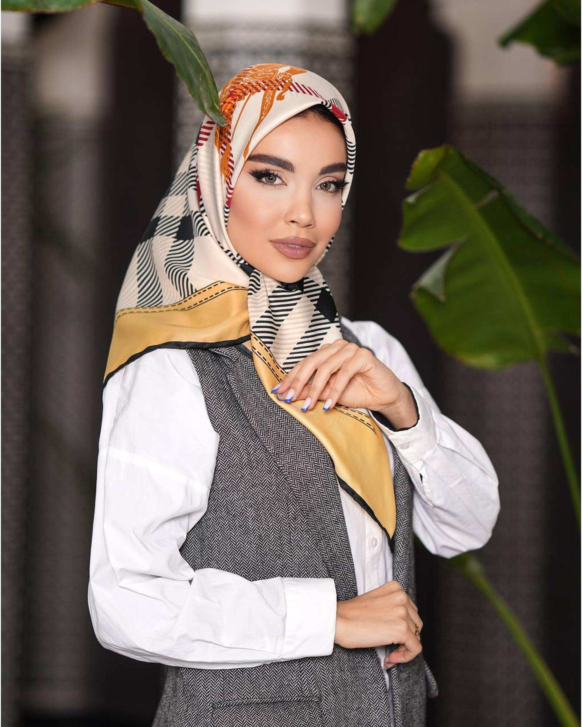 روسری زنانه ابریشمی دست دوز آجری  جی دو GIDO مدل بربری کد 925