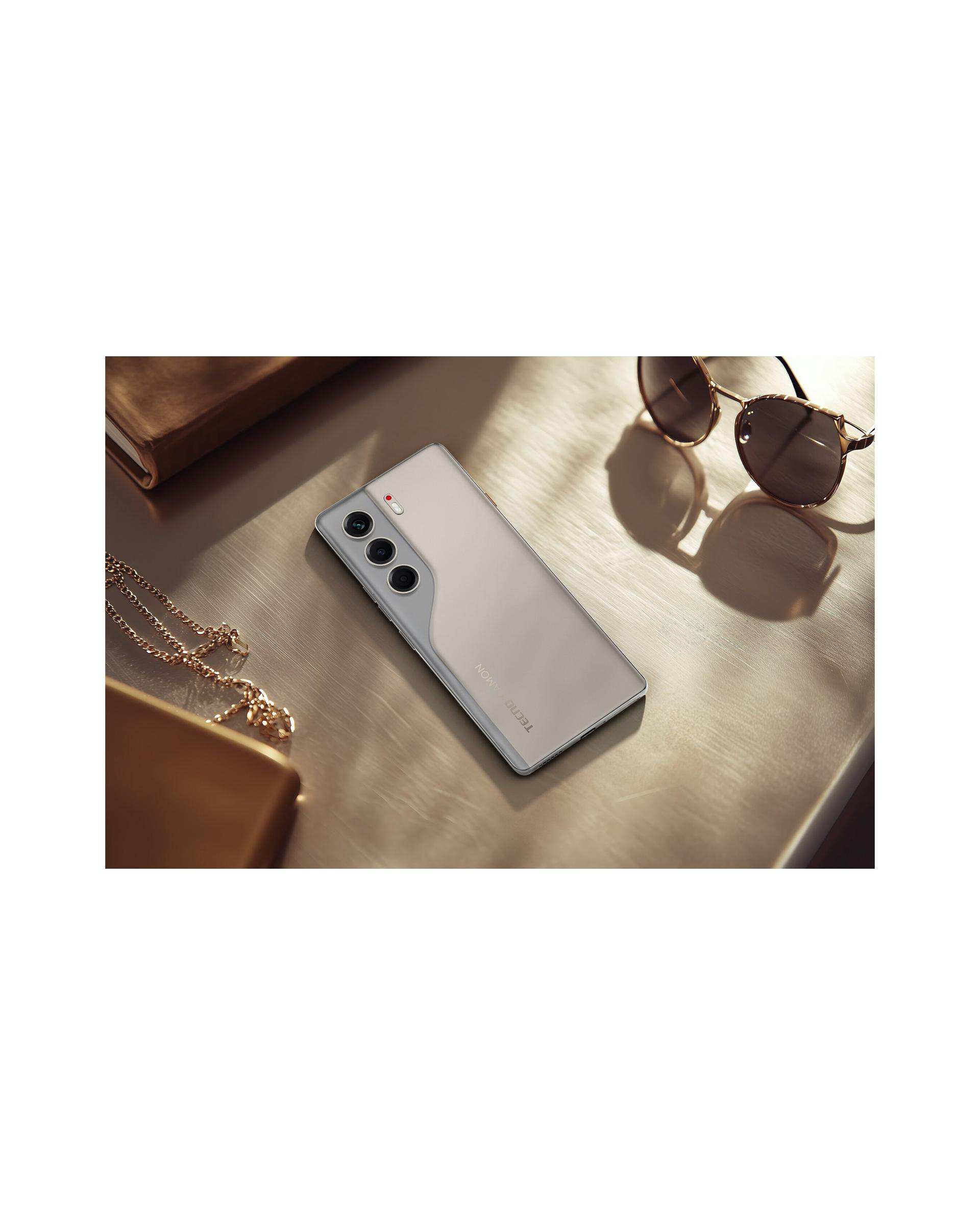 گوشی موبایل تکنو Camon 40 دو سیم کارت ظرفیت 256 گیگابایت و رم 8 گیگابایت- نقره ای