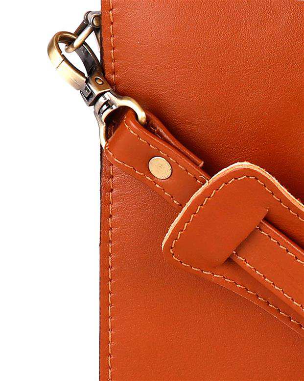کیف اداری عسلی Daniel Leather
