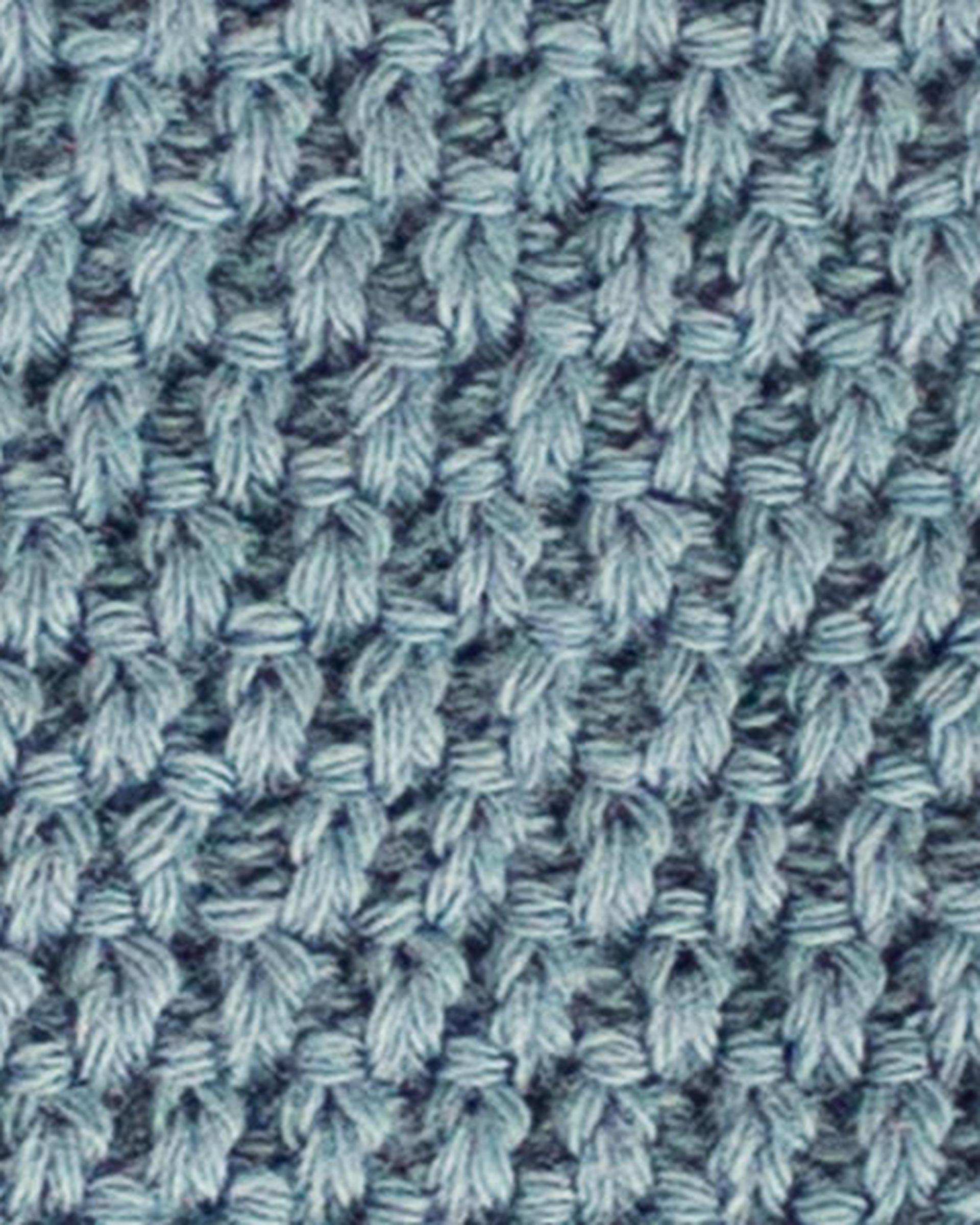 شال گردن زنانه بافت پوم پوم رو ترانسفر آبی روشن تارتن Tartan