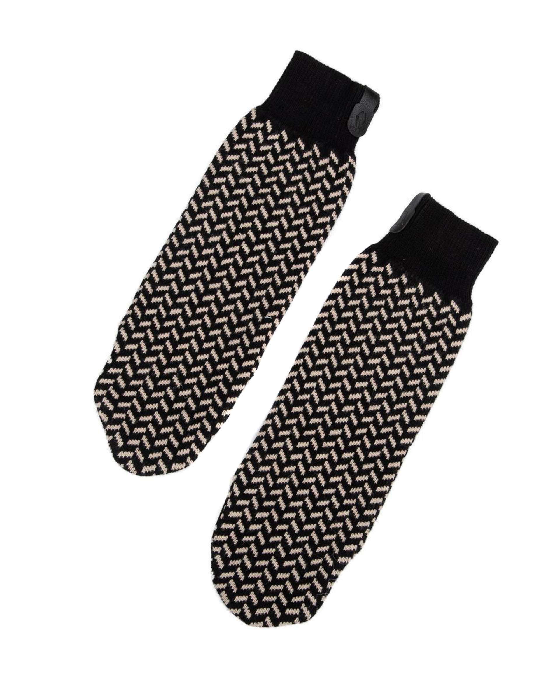 جوراب زنانه بافت ساق کوتاه مشکی کرم تارتن Tartan طرح جناقی