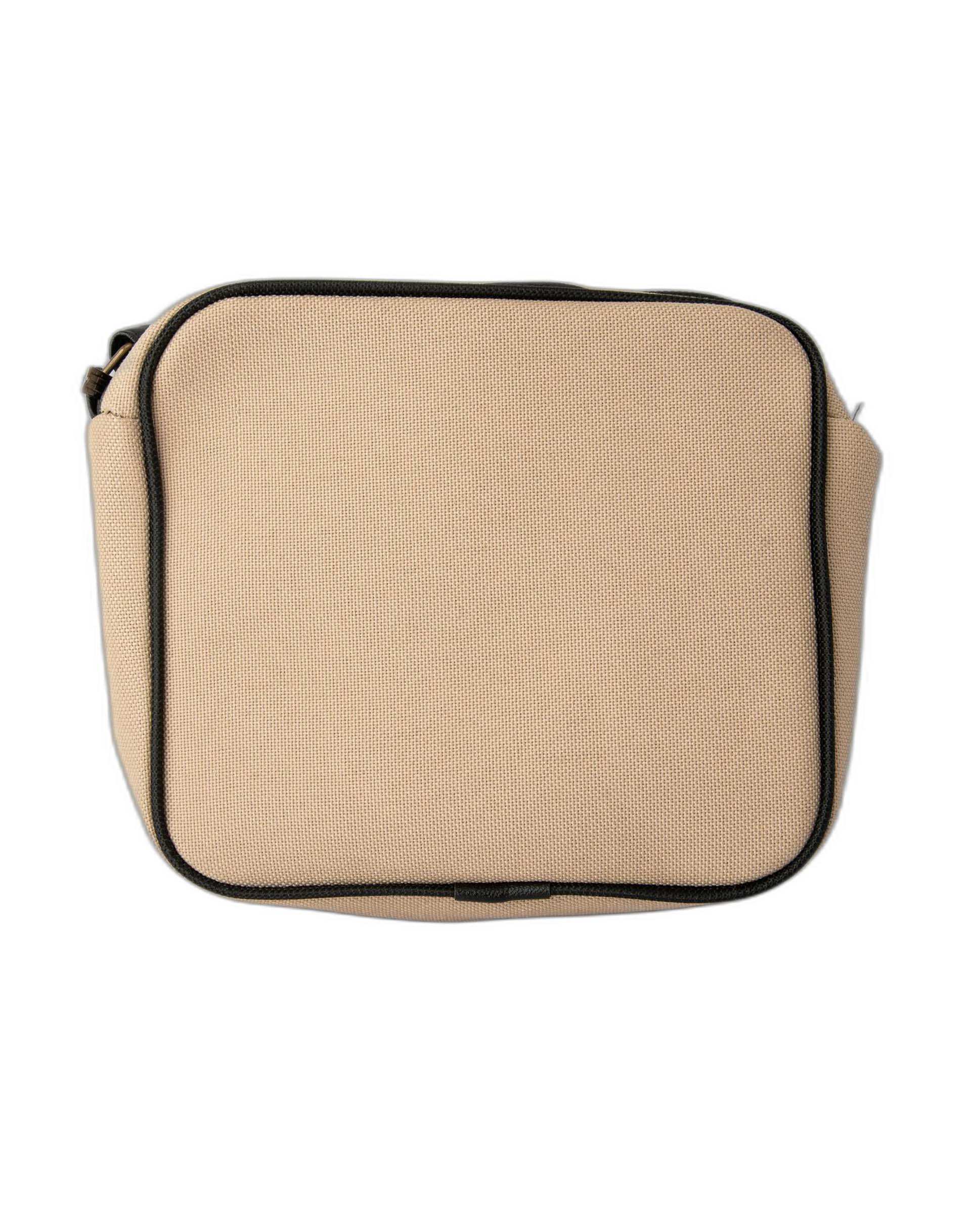 کیف دوشی زنانه کرم وندی Vandy مدل گیسوک طرح خرس کد 1127