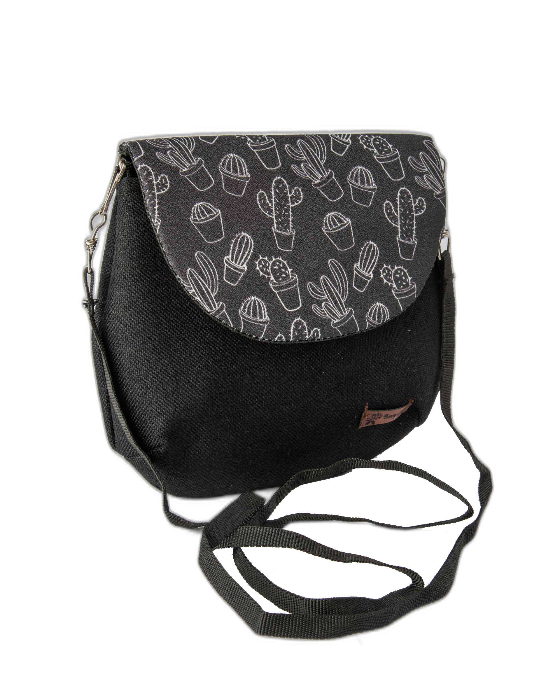 کیف زنانه دوشی مشکی وندی Vandy مدل نقلی طرح کاکتوس