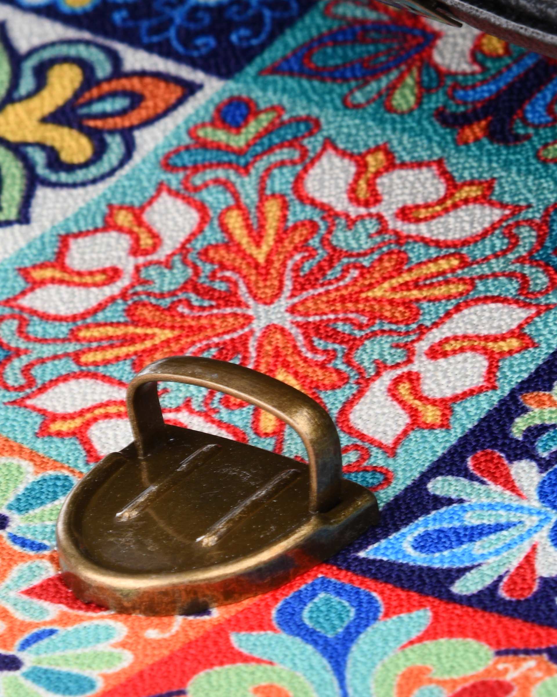 کیف دوشی وندی Vandy مدل نارگل طرح چهار خانه سنتی کد 1148