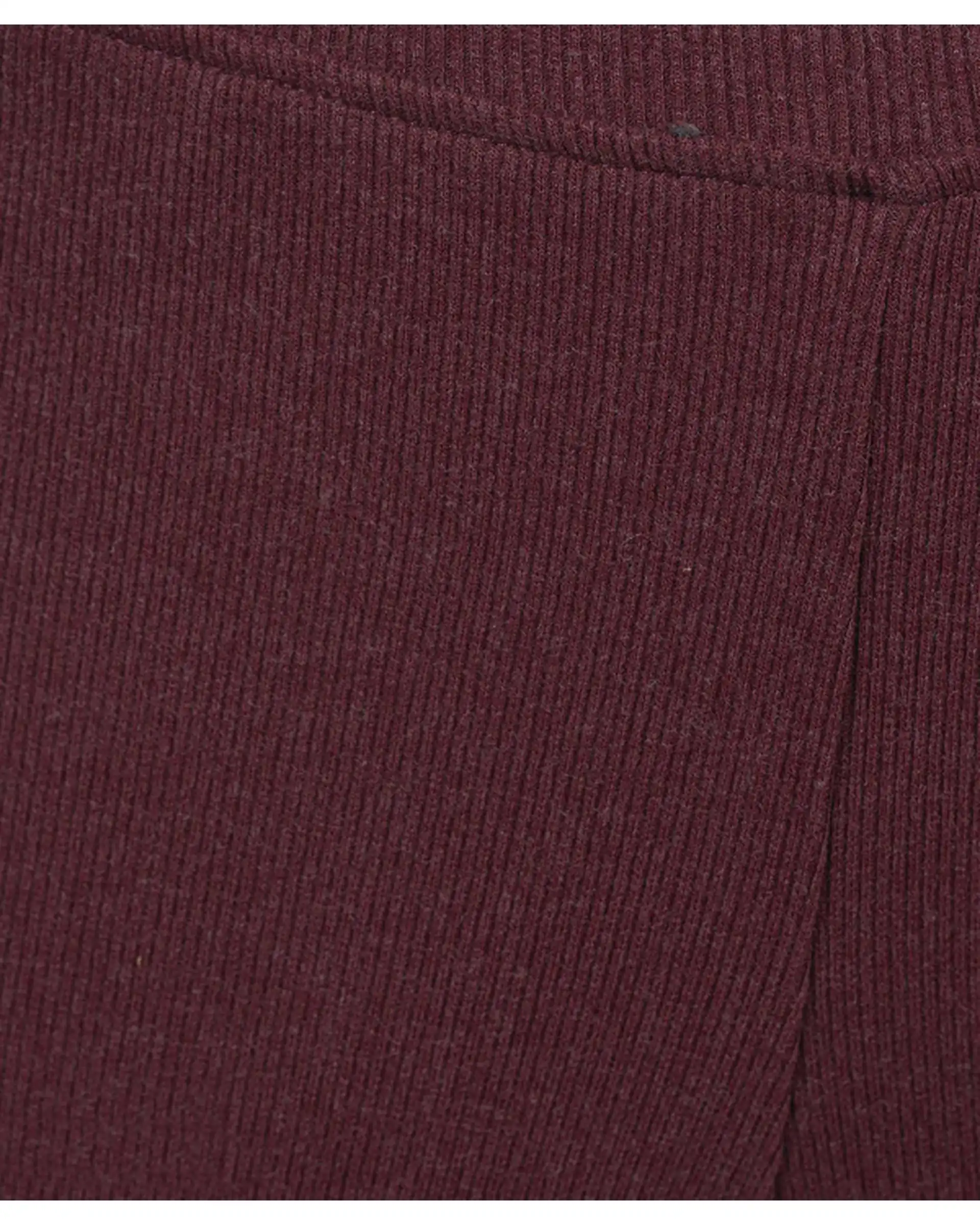 ست تاپ و شلوارک زنانه عنابی لیوایرن Lioiren مدل am-lio-1210006