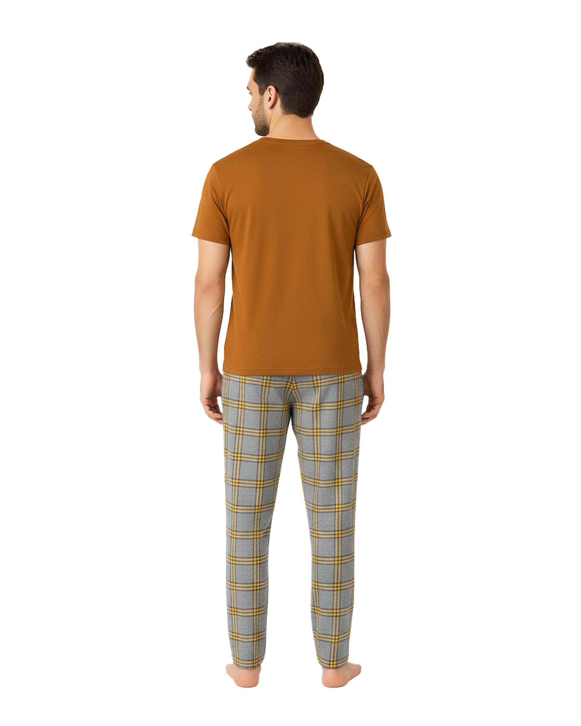 ست تی شرت و شلوار راحتی مردانه خردلی پاتر Potter کد 148