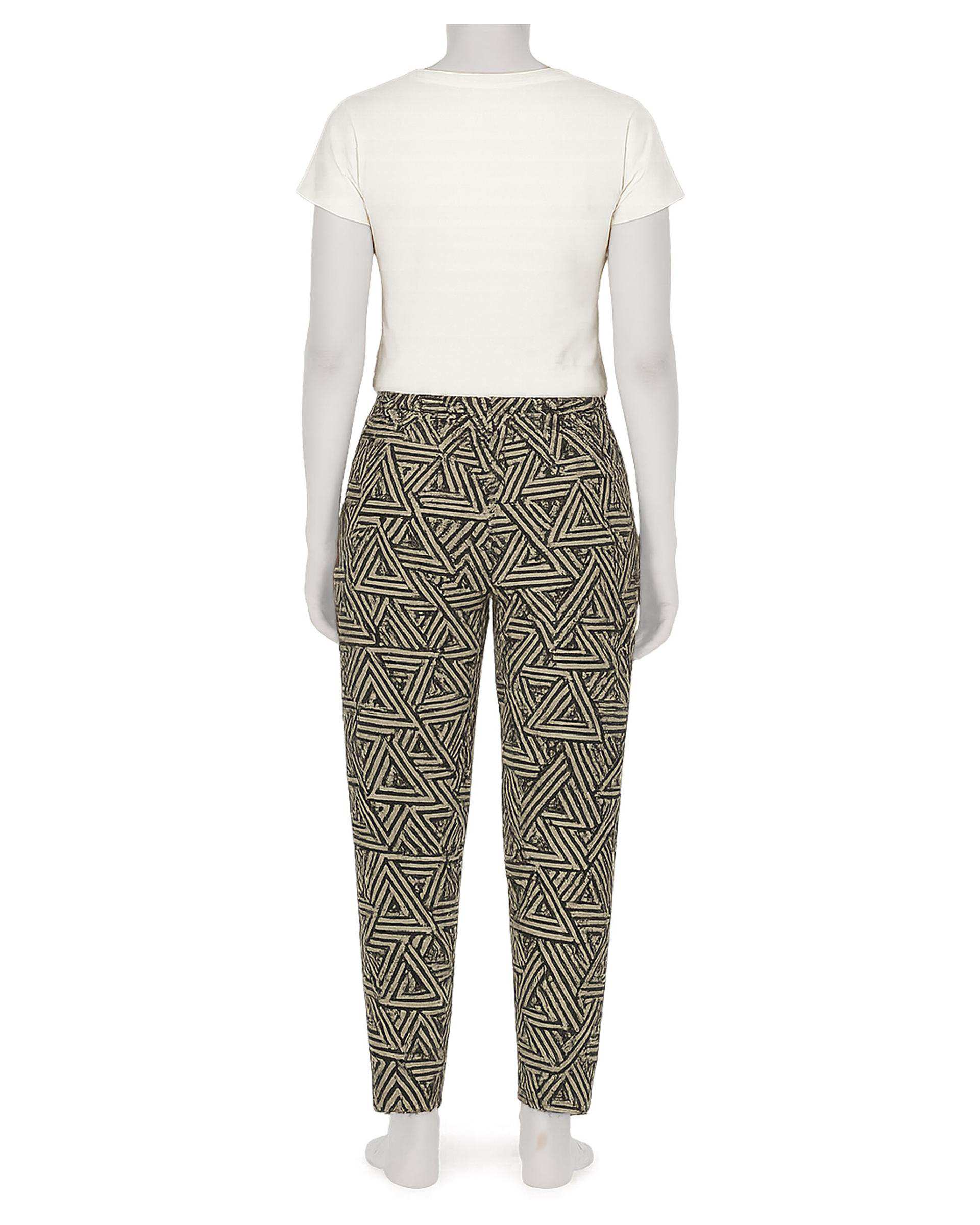 ست تی شرت و شلوار راحتی زنانه شیری BE BRAVE پاتر Potter کد 924