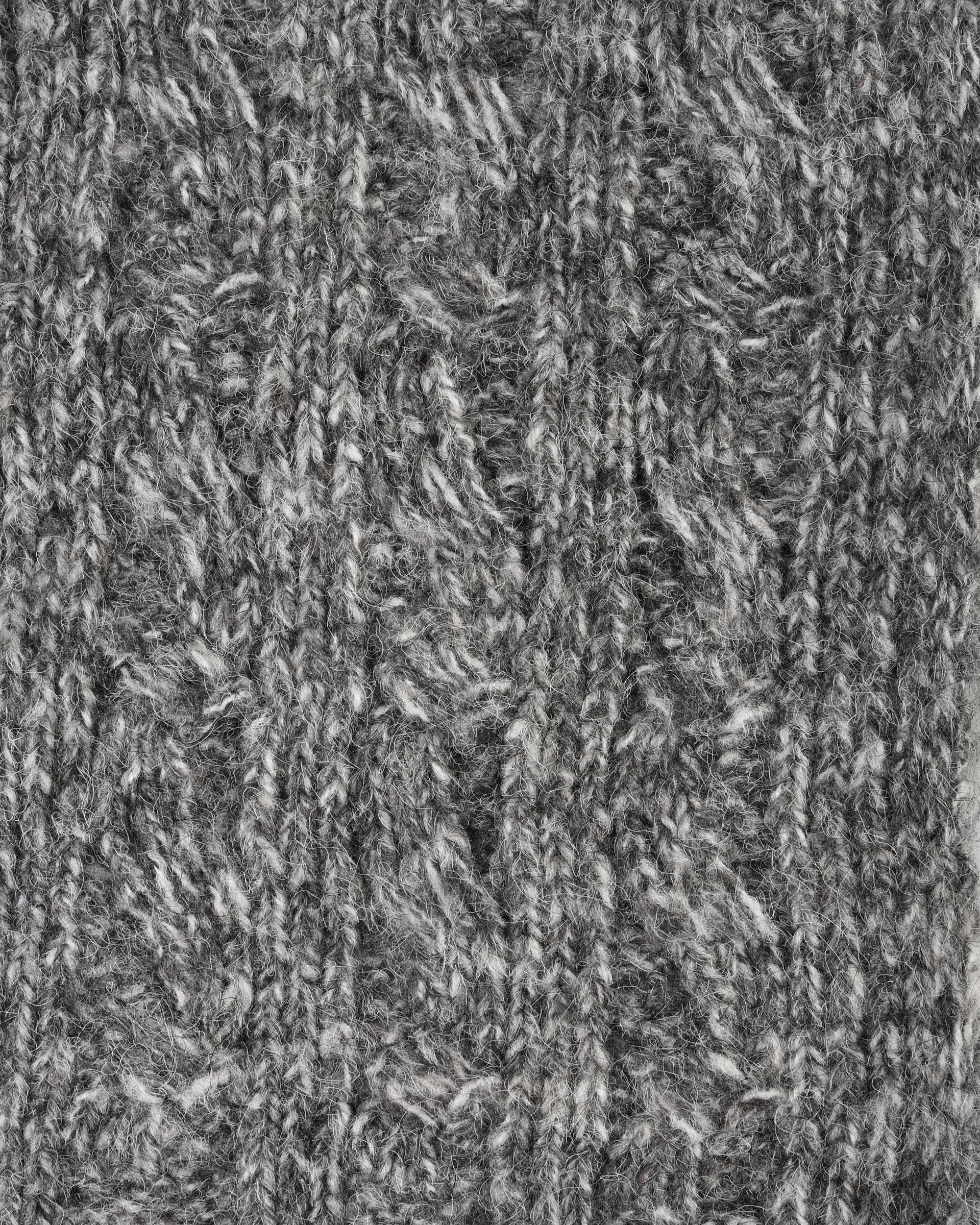 ست کلاه و شال گردن بافت طوسی تارتن Tartan مدل لیس مارپیچ کد 212000606