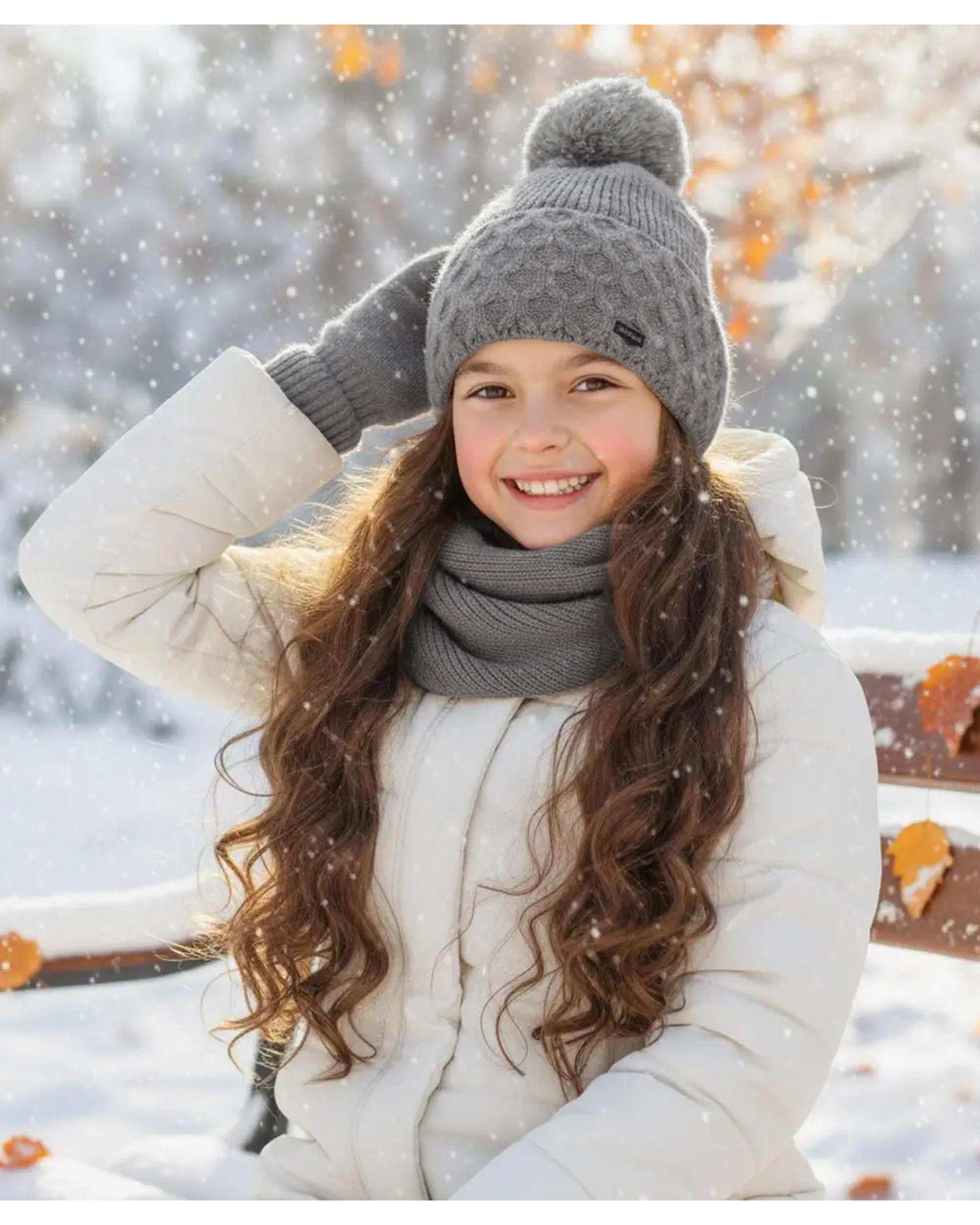 ست سه تکه کلاه و شال گردن و دستکش دخترانه طوسی ملورینا Melorina کد 42110