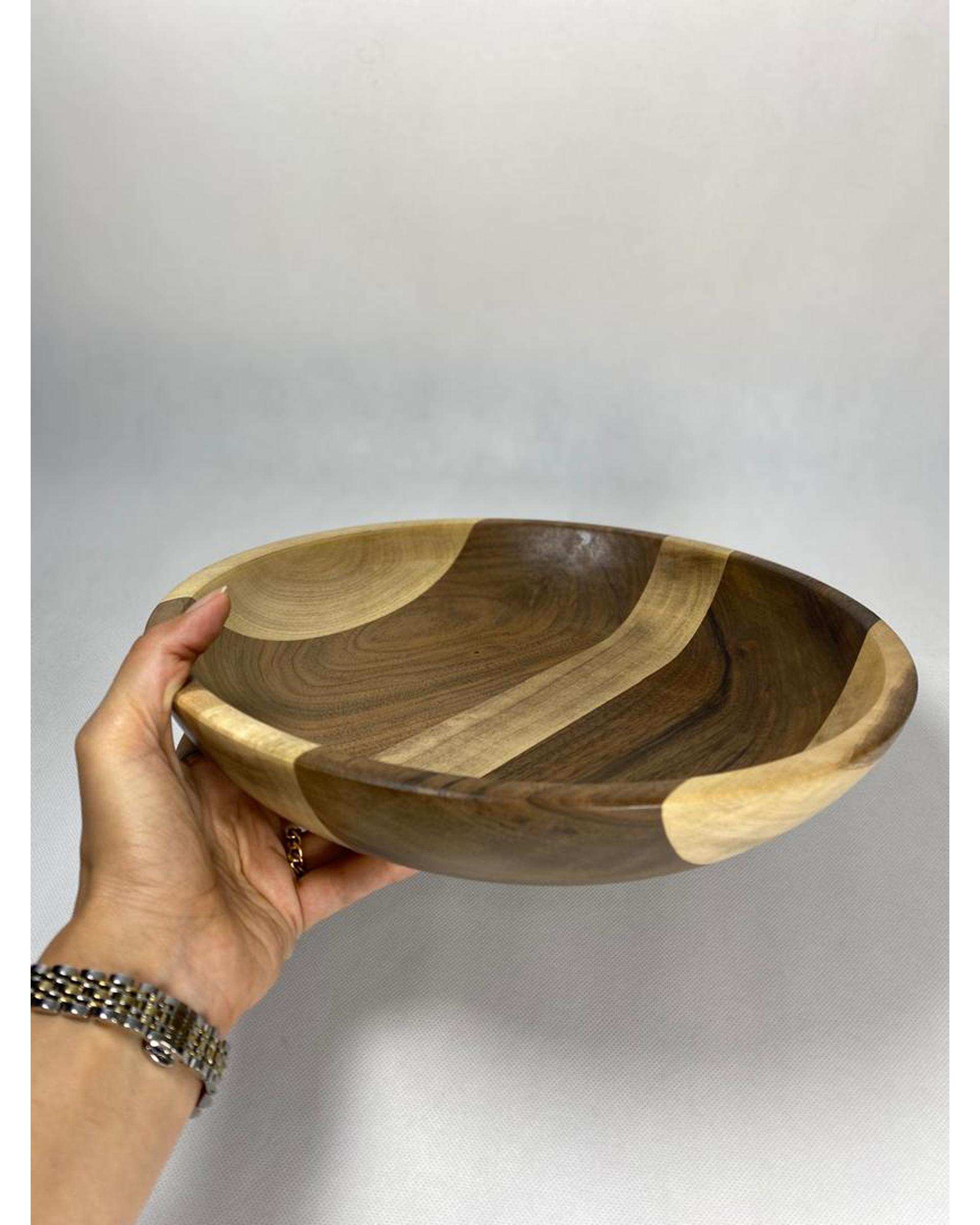 کاسه میوه خوری چوب گردو طرح دهنه باز قطر 30 سانتی متری