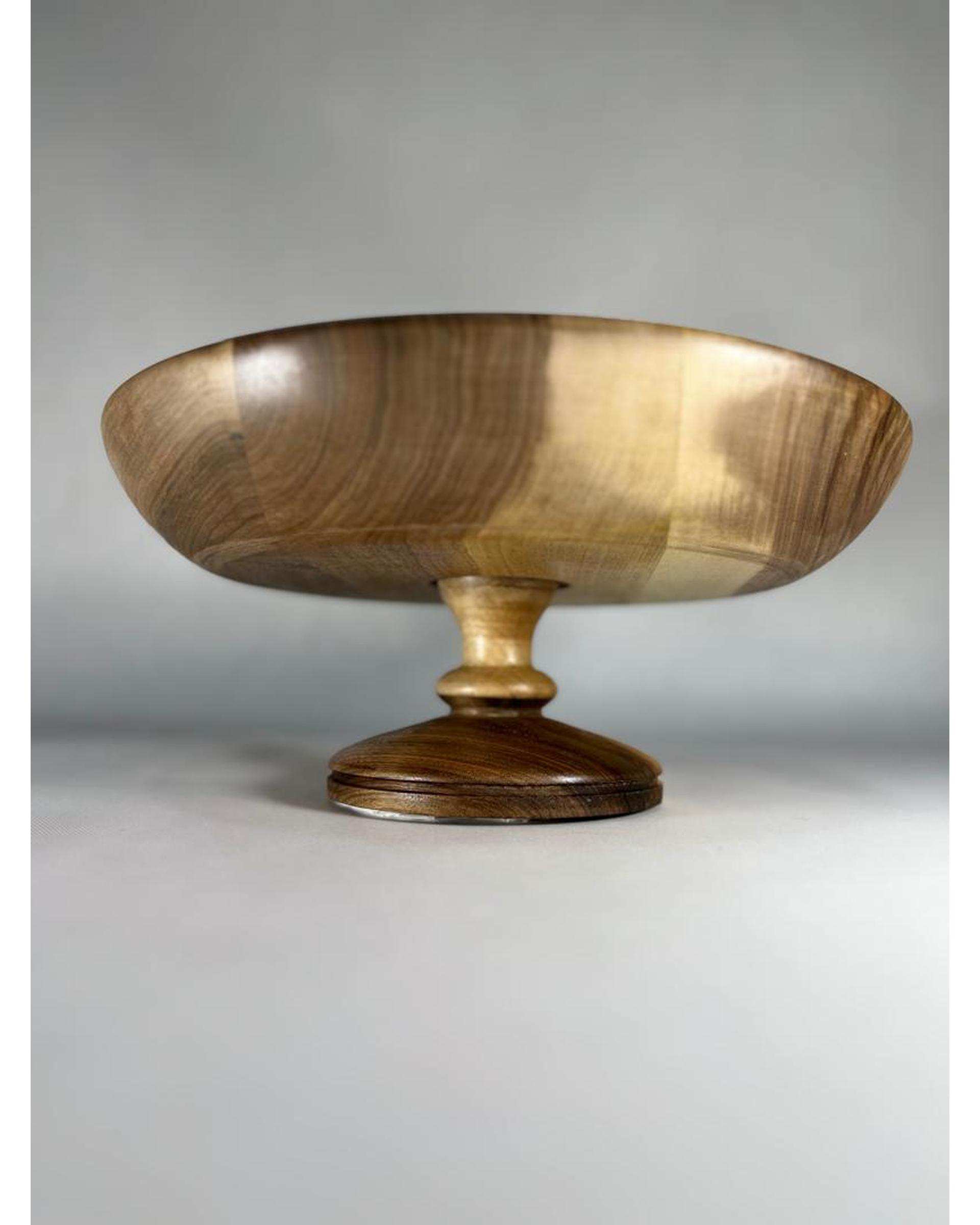 کاسه میوه خوری پایه دار چوب گردو طرح دهنه باز قطر 35 سانتی متری