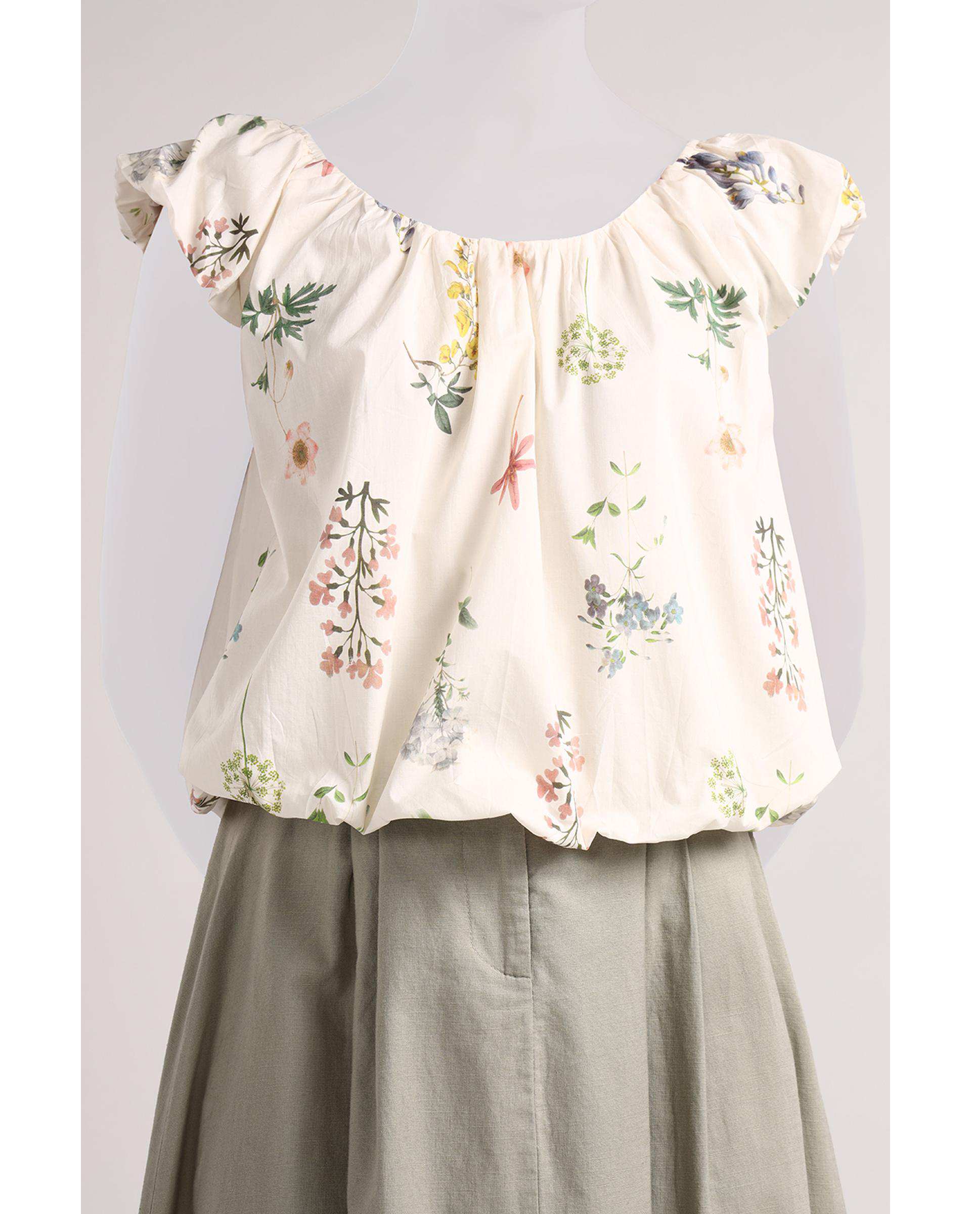 بلوز زنانه کرم سارک Sarak مدل 5086