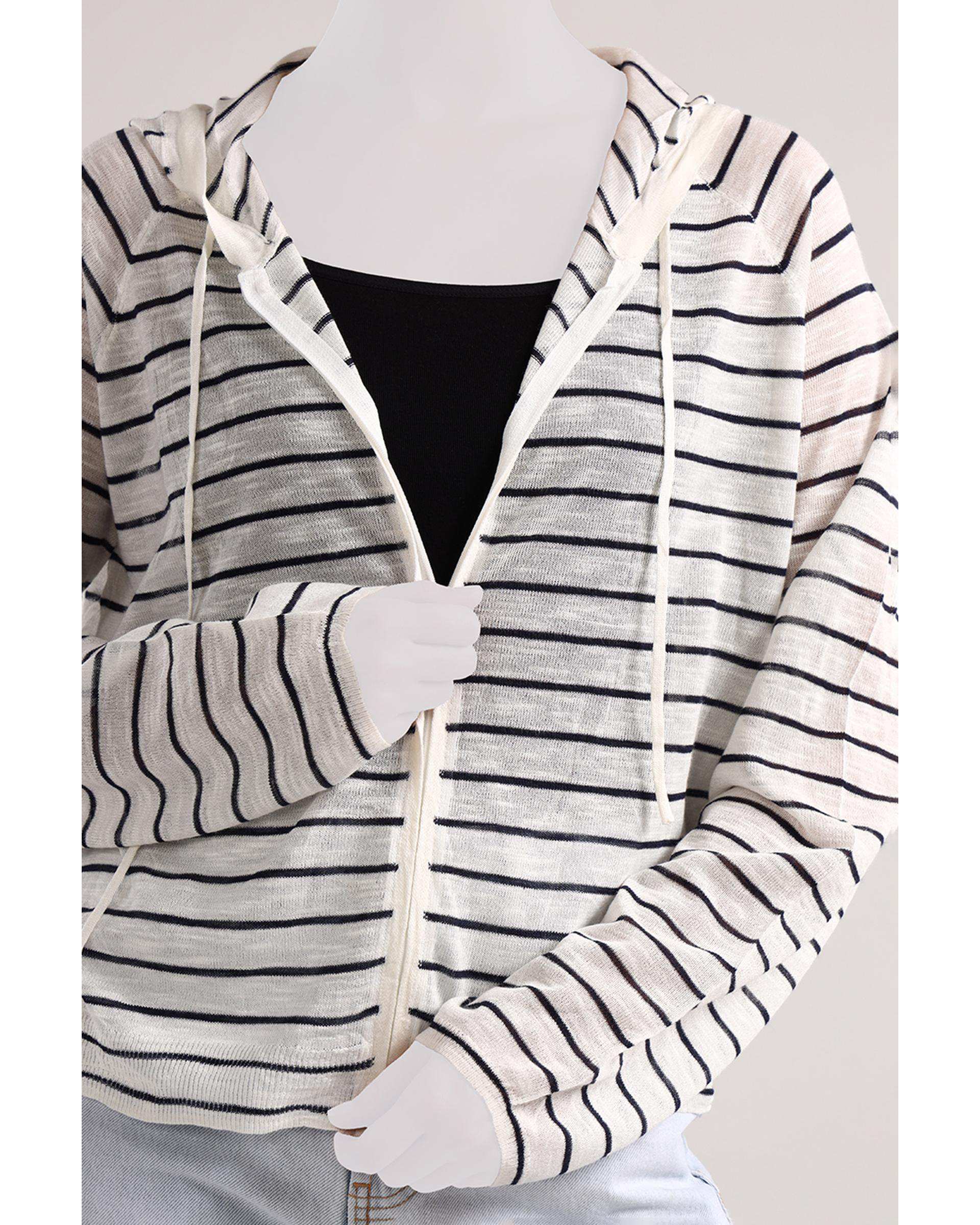 سویشرت زنانه زیپ دار سفید مشکی سارک Sarak مدل 5132