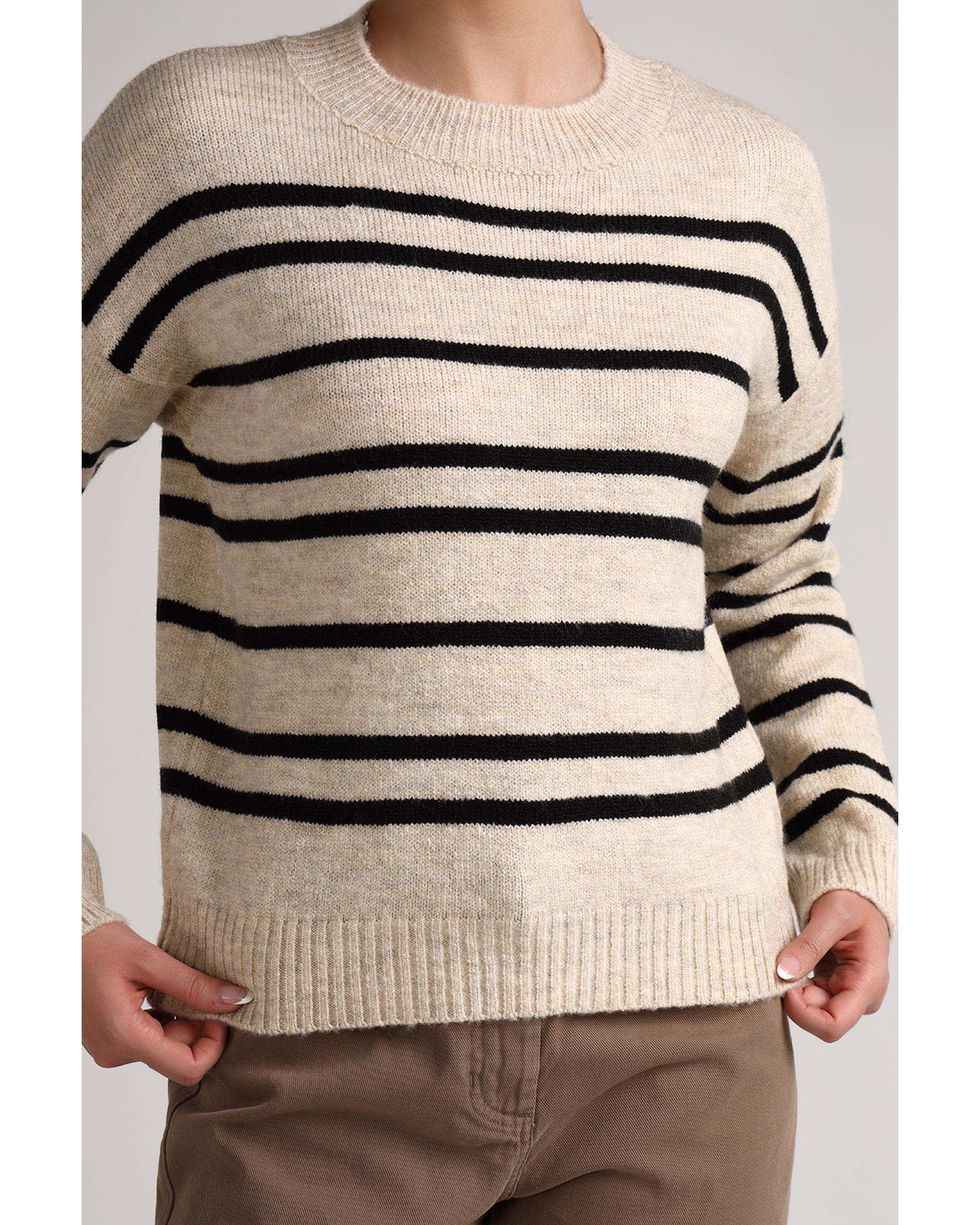 پلیور زنانه راه راه کرم مشکی سارک Sarak مدل 4278