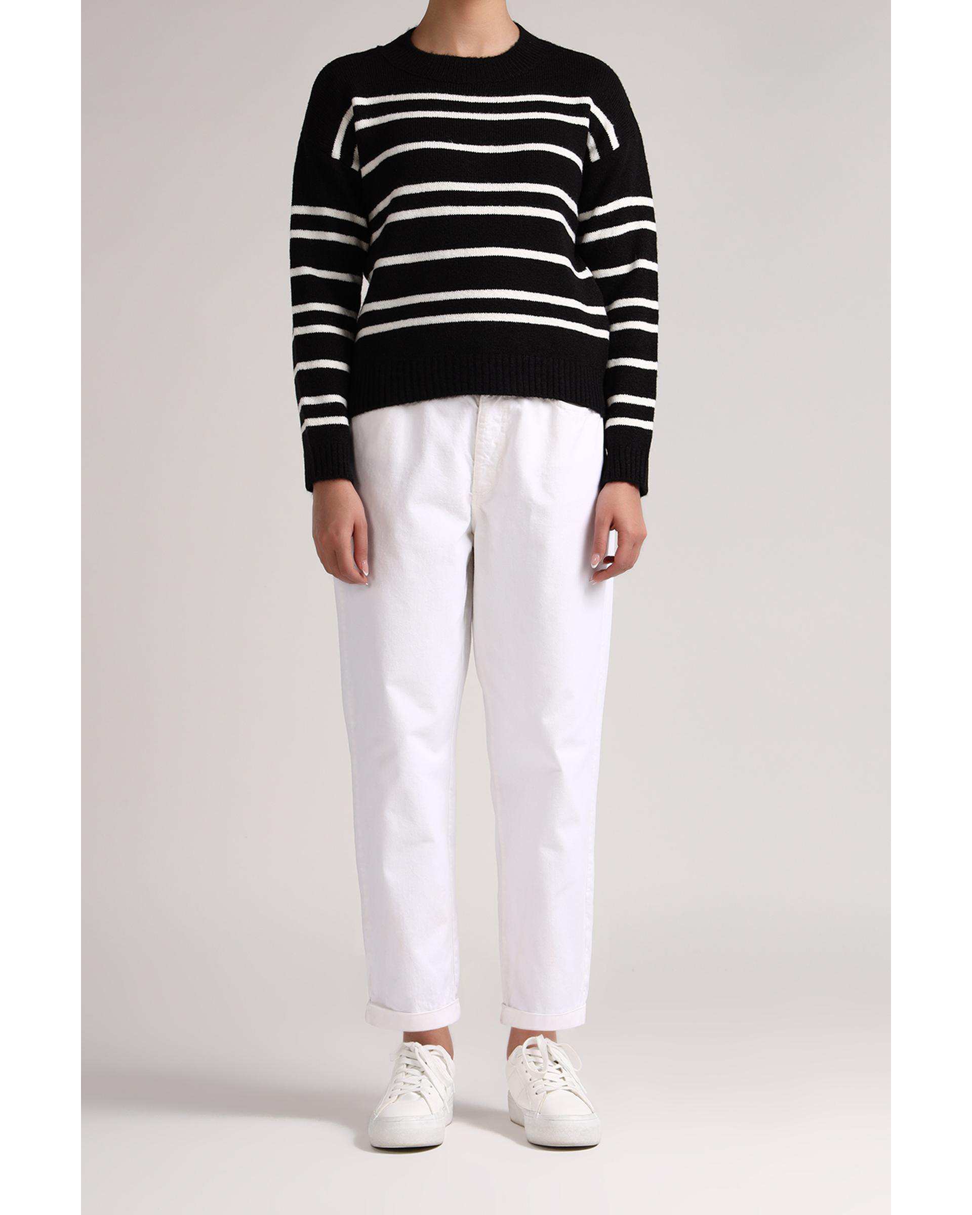 پلیور زنانه راه راه مشکی سفید سارک Sarak مدل 4278