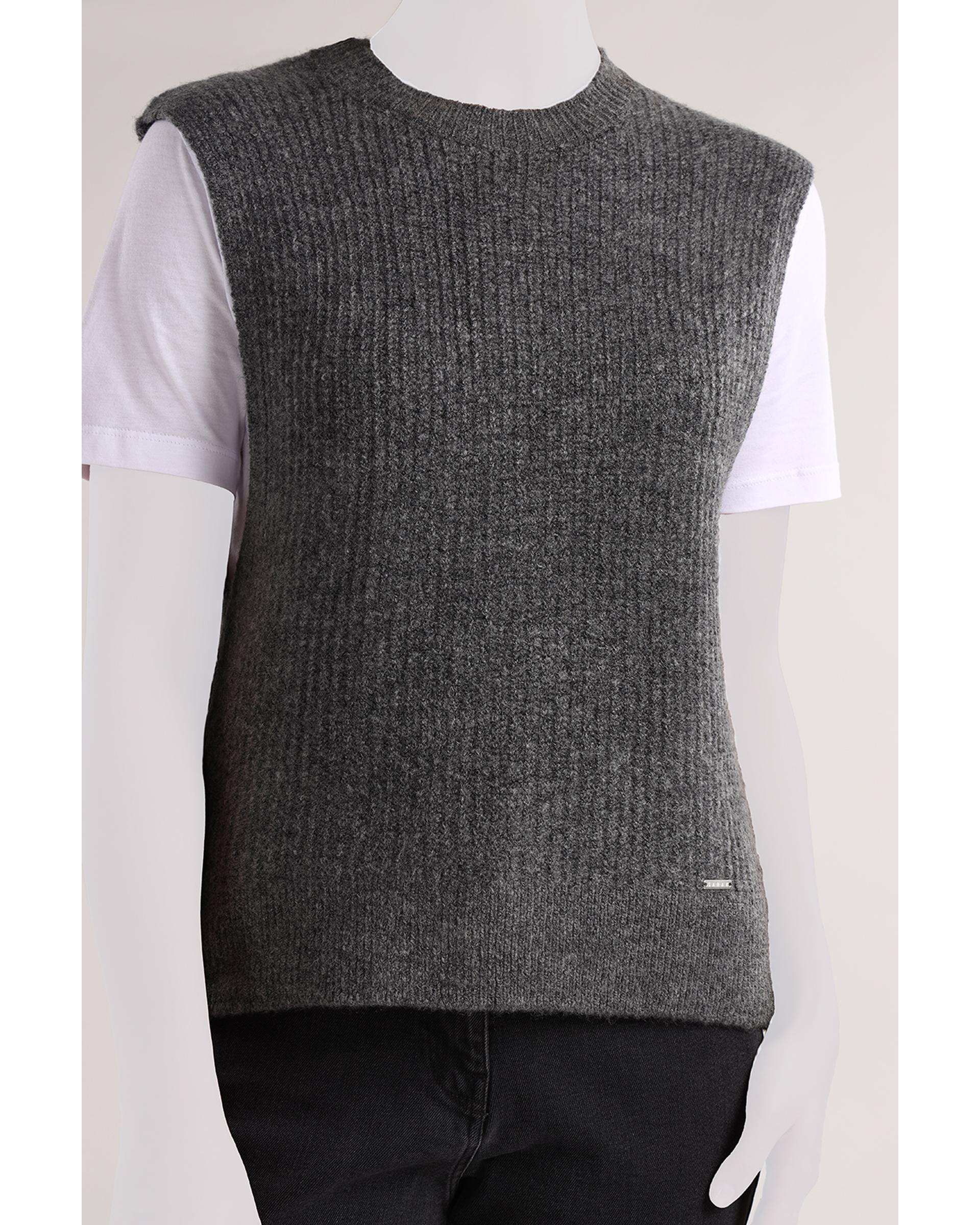 ژیله زنانه بافت یقه گرد زغالی سارک Sarak مدل 4670