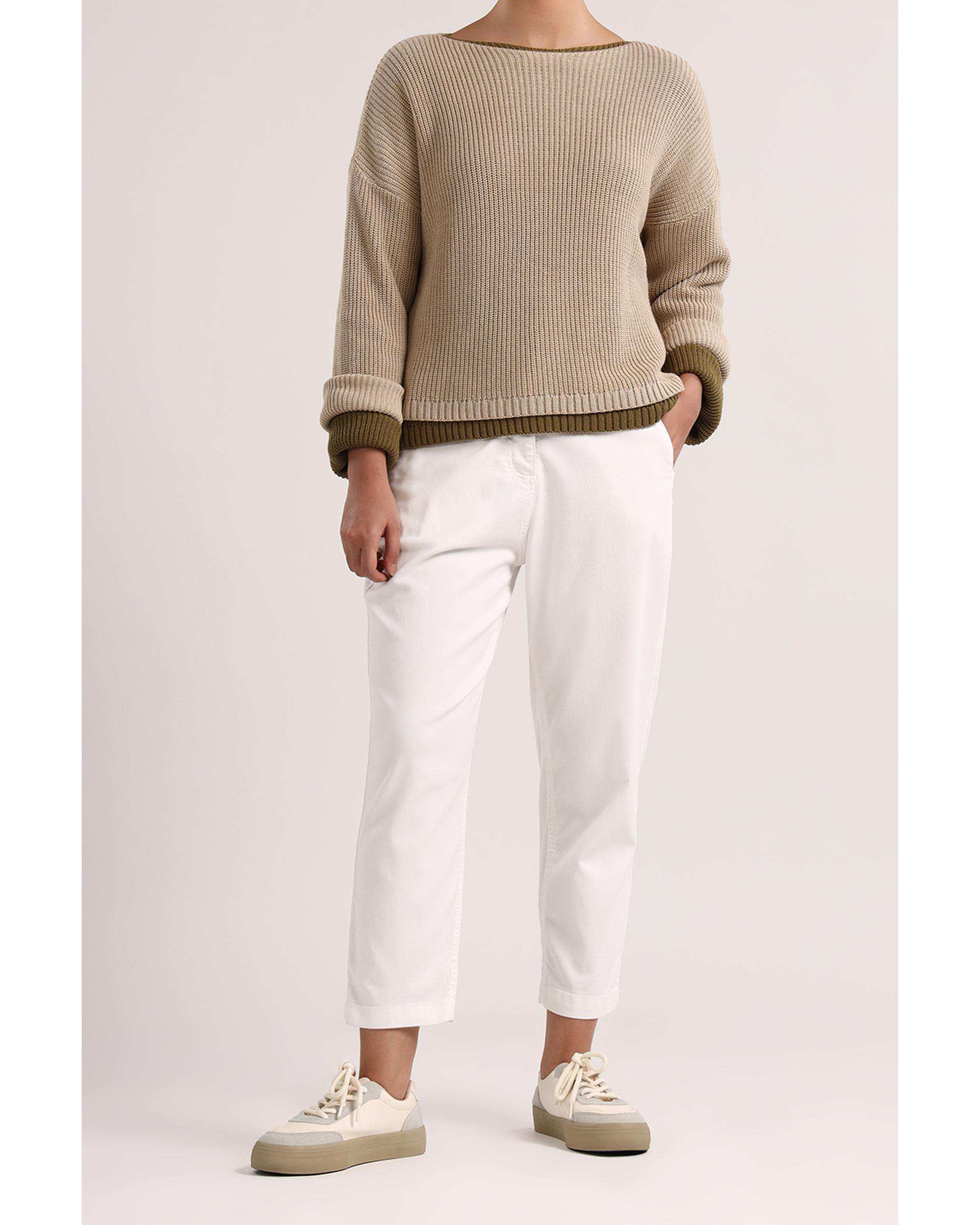 شلوار زنانه مام فیت سفید سارک Sarak مدل 4704