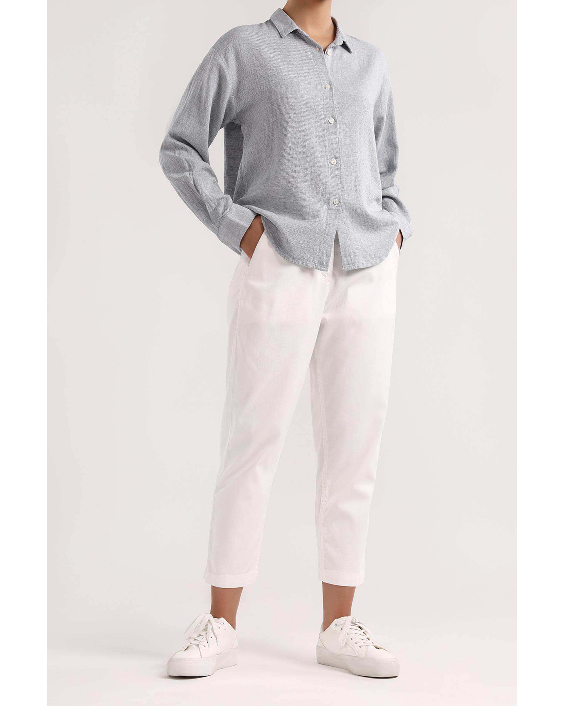 شومیز زنانه پشت پیلی دار آبی سرمه ای سارک Sarak مدل 4612