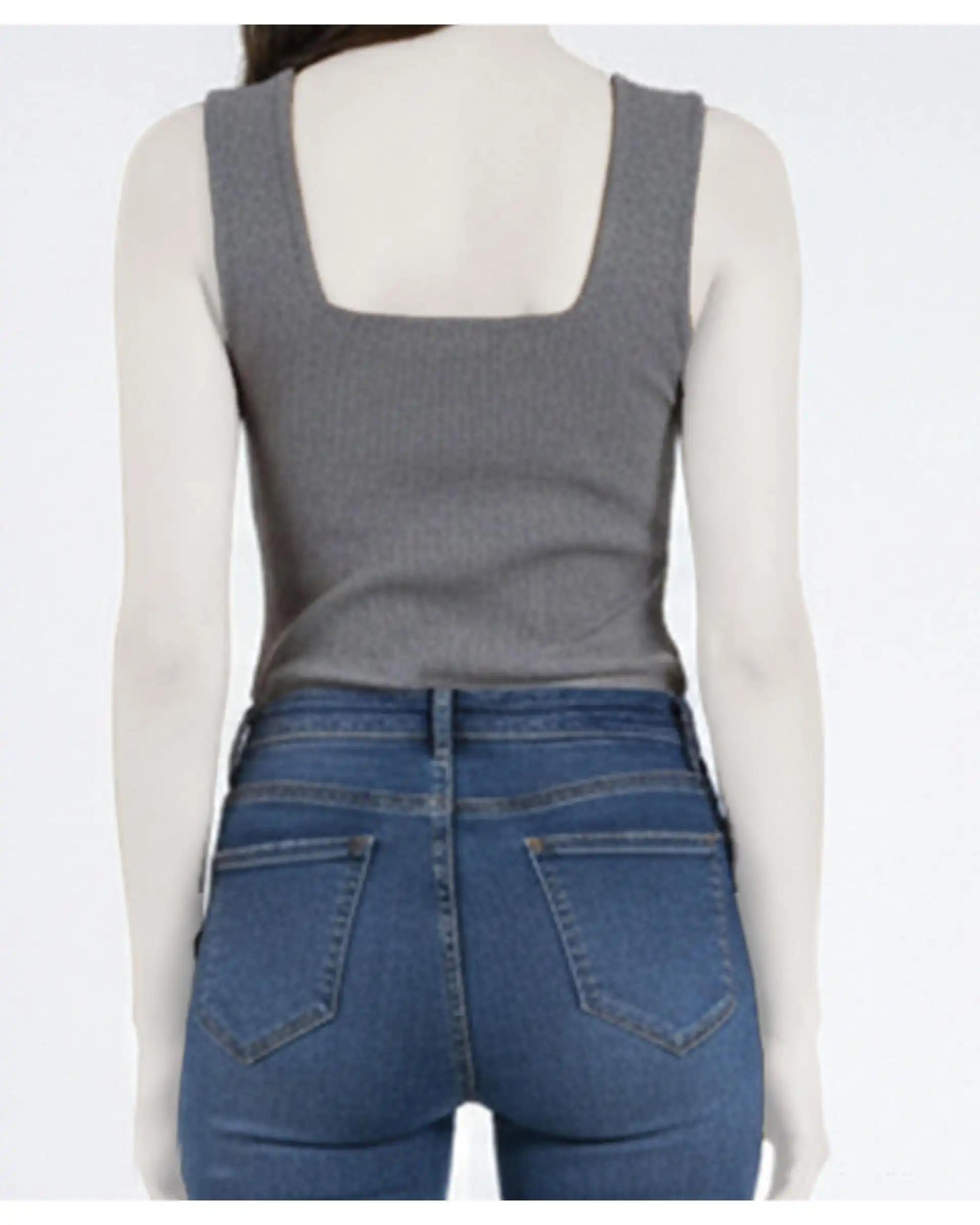 تاپ زنانه یقه خشتی طوسی ریس Rees کد 1056012-10