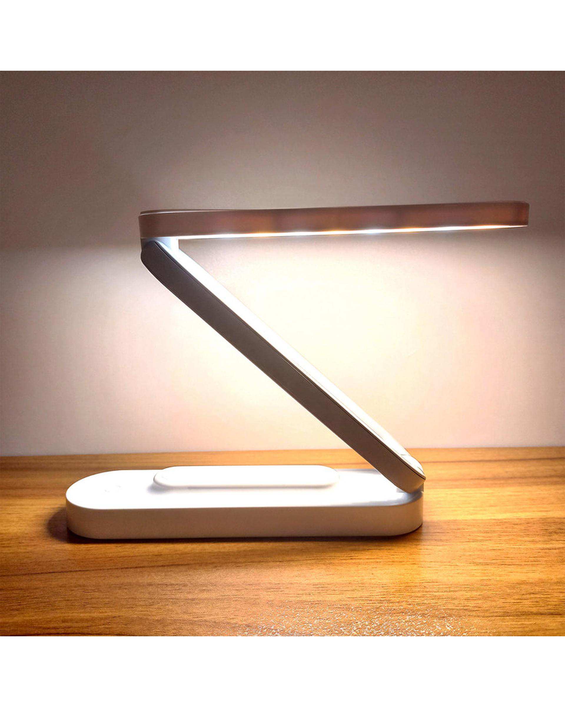 چراغ مطالعه سفید سولونیکس Solonix مدل تاشو سه حالته