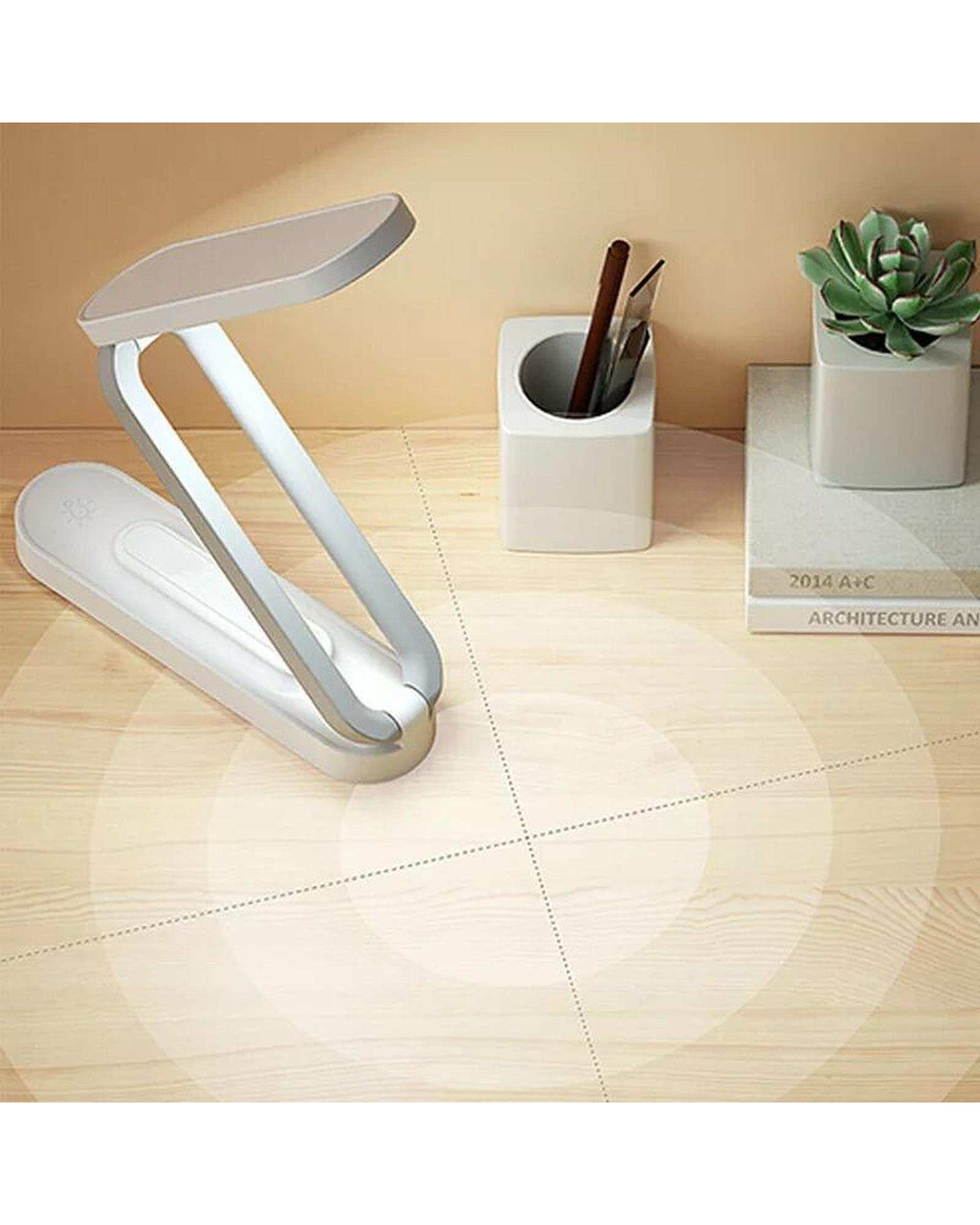 چراغ مطالعه سفید سولونیکس Solonix مدل تاشو سه حالته