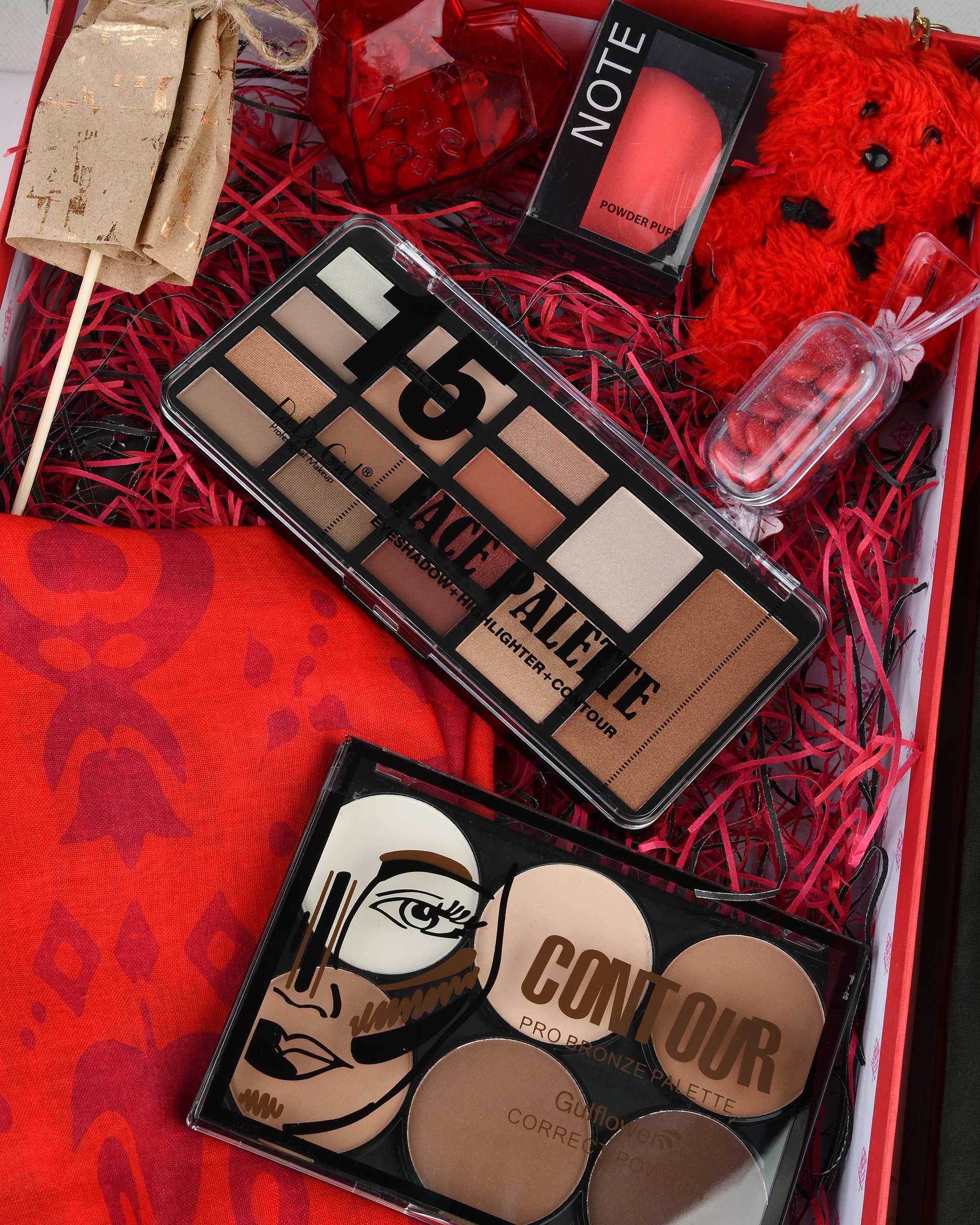 ست هدیه آرایشی زنانه کلاسیک Classic کد 1023