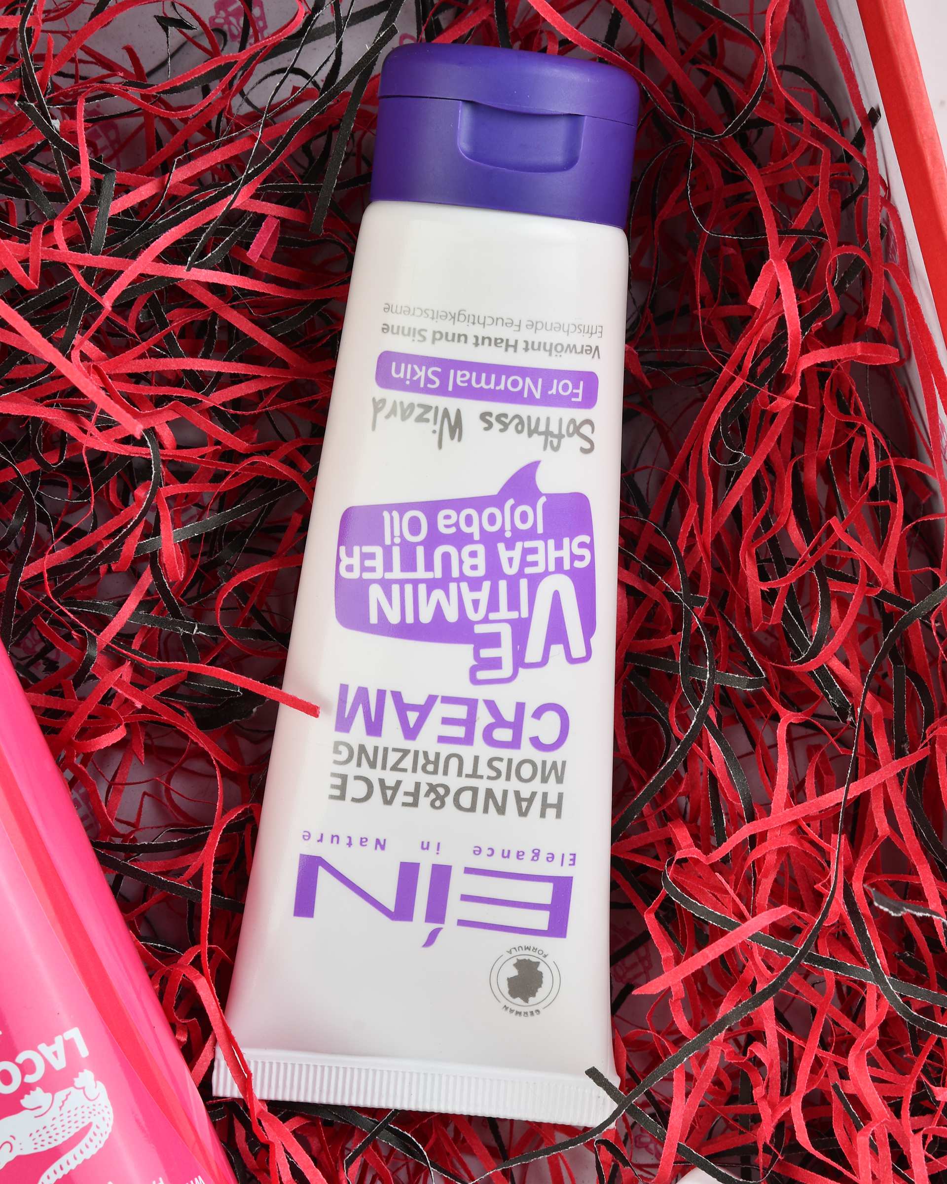 ست هدیه آرایشی زنانه کلاسیک Classic کد 1024