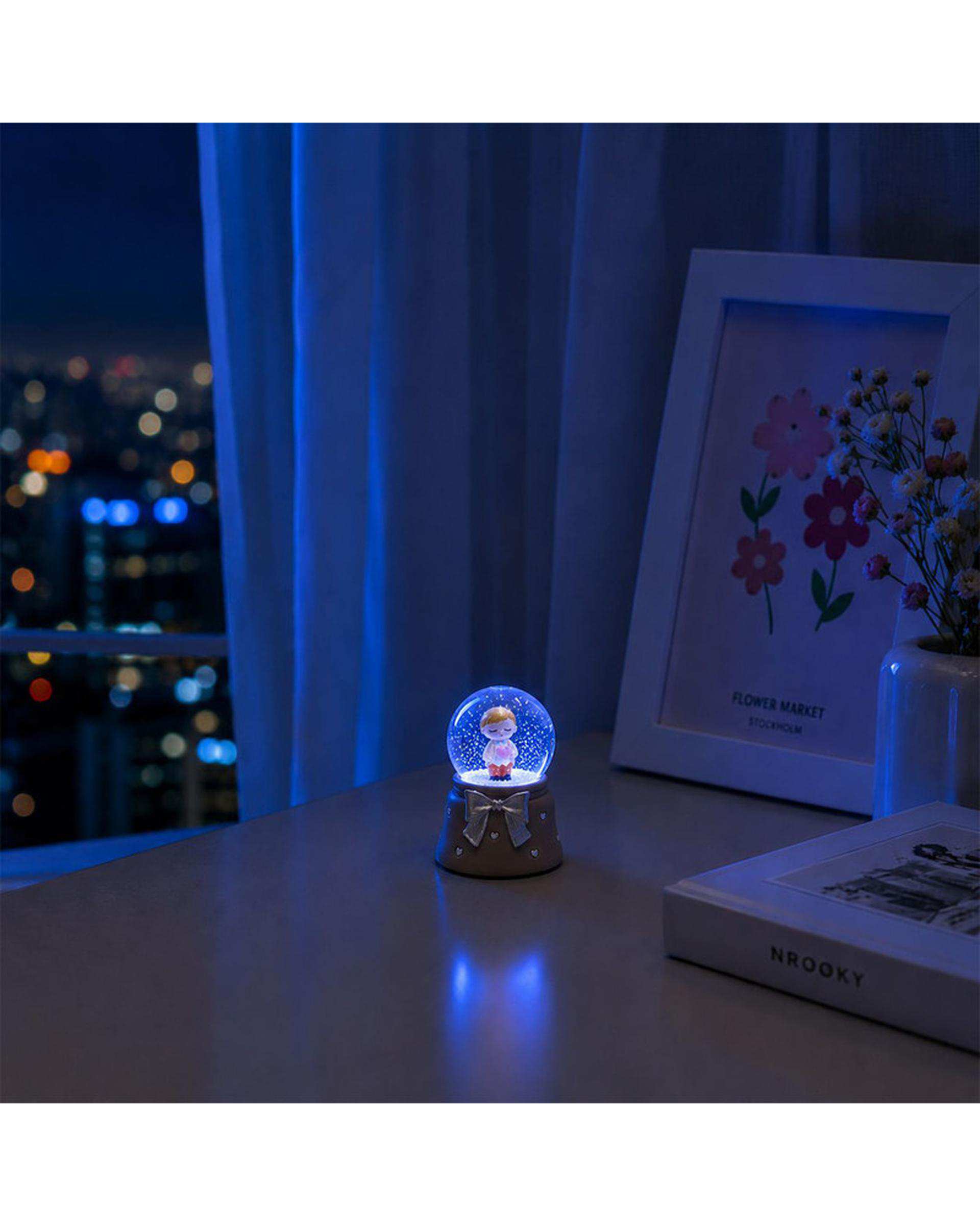 گوی چراغ دار نسکافه ای مدل پسر عاشق