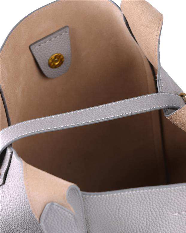 کیف دوشی زنانه طوسی روشن درسا