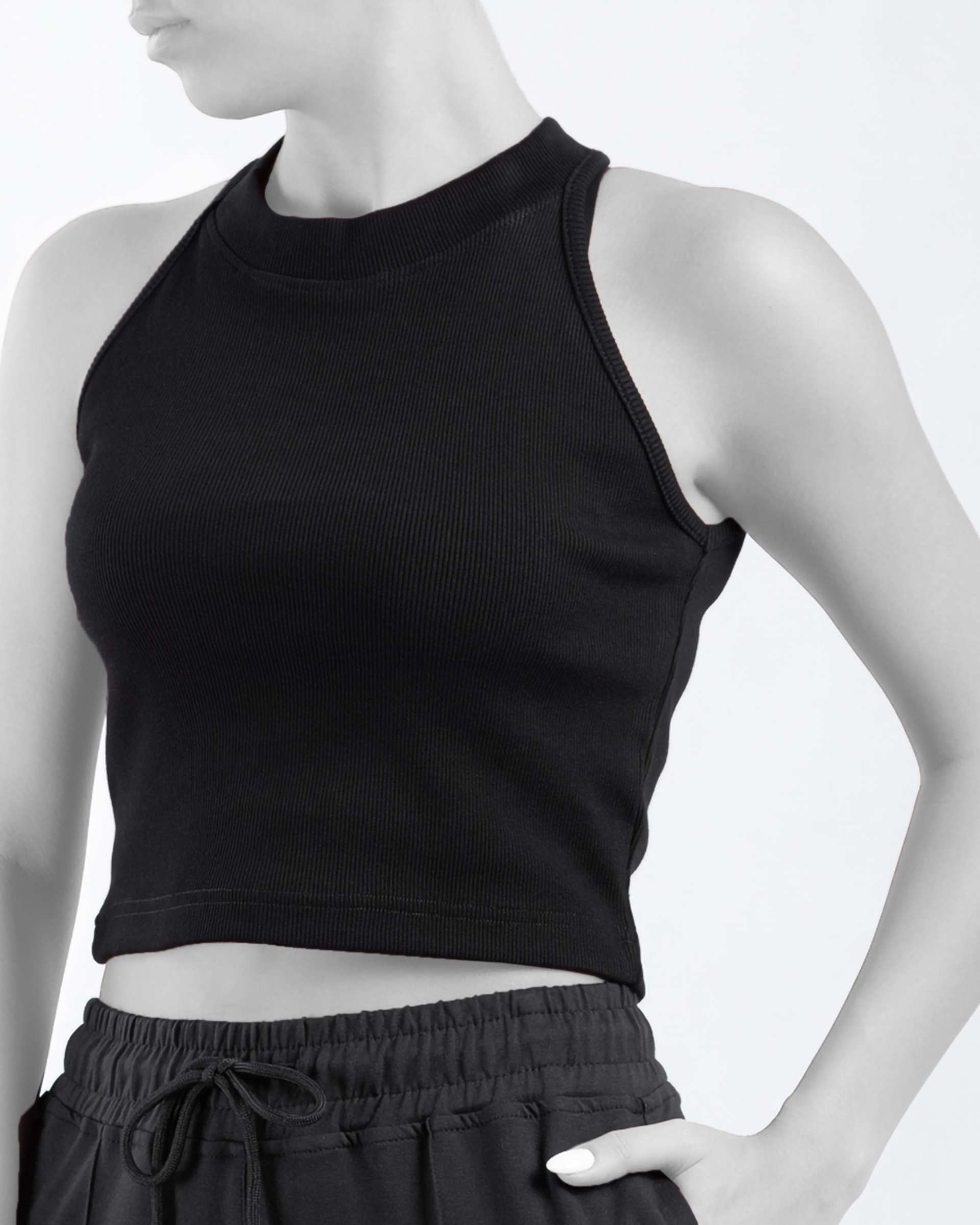 تاپ زنانه نیم تنه ورزشی یقه گرد  مل اند موژ Mel & Moj کد W07708-010