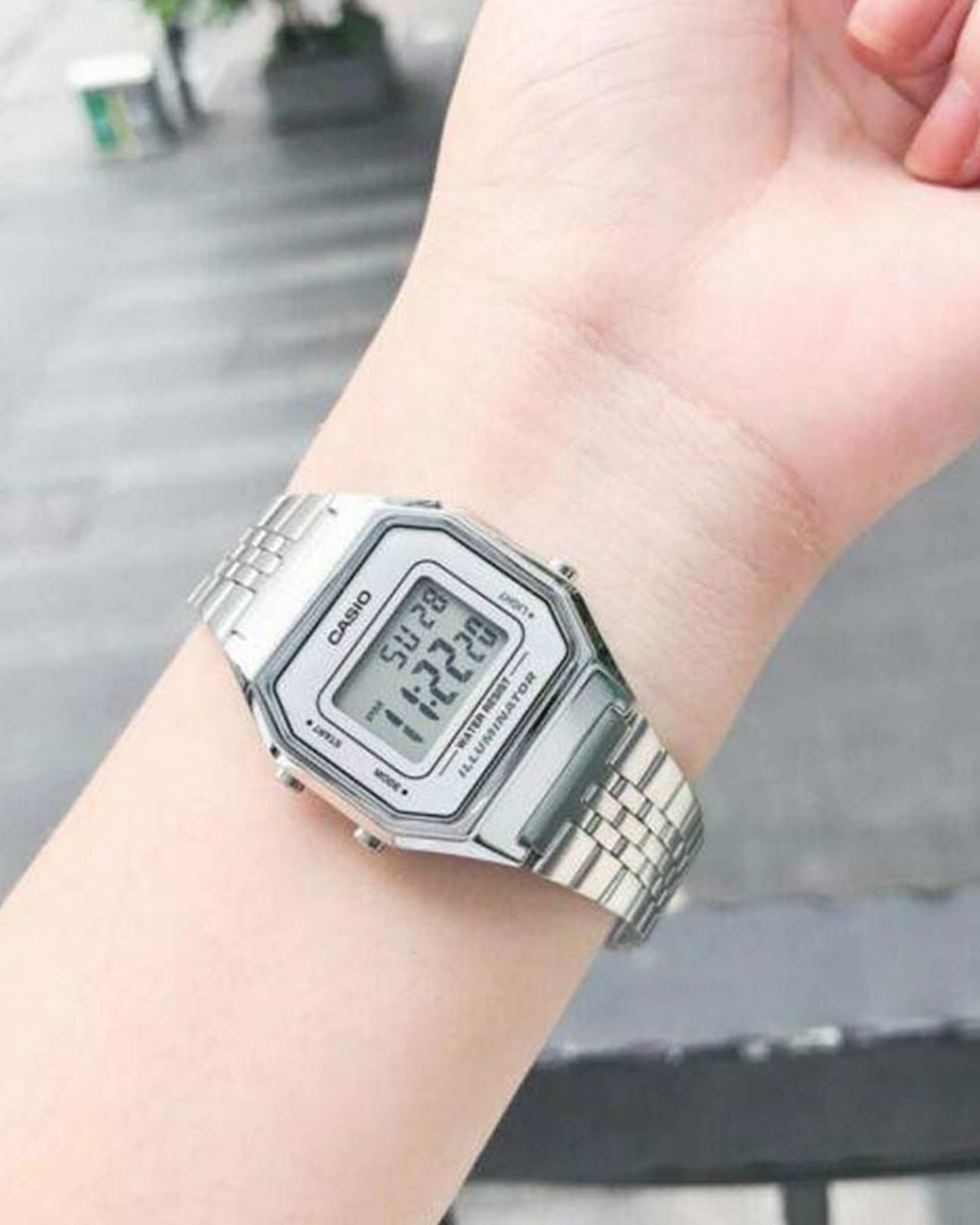 ساعت مچی زنانه دیجیتال کاسیو Casio مدل LA680WA-7D