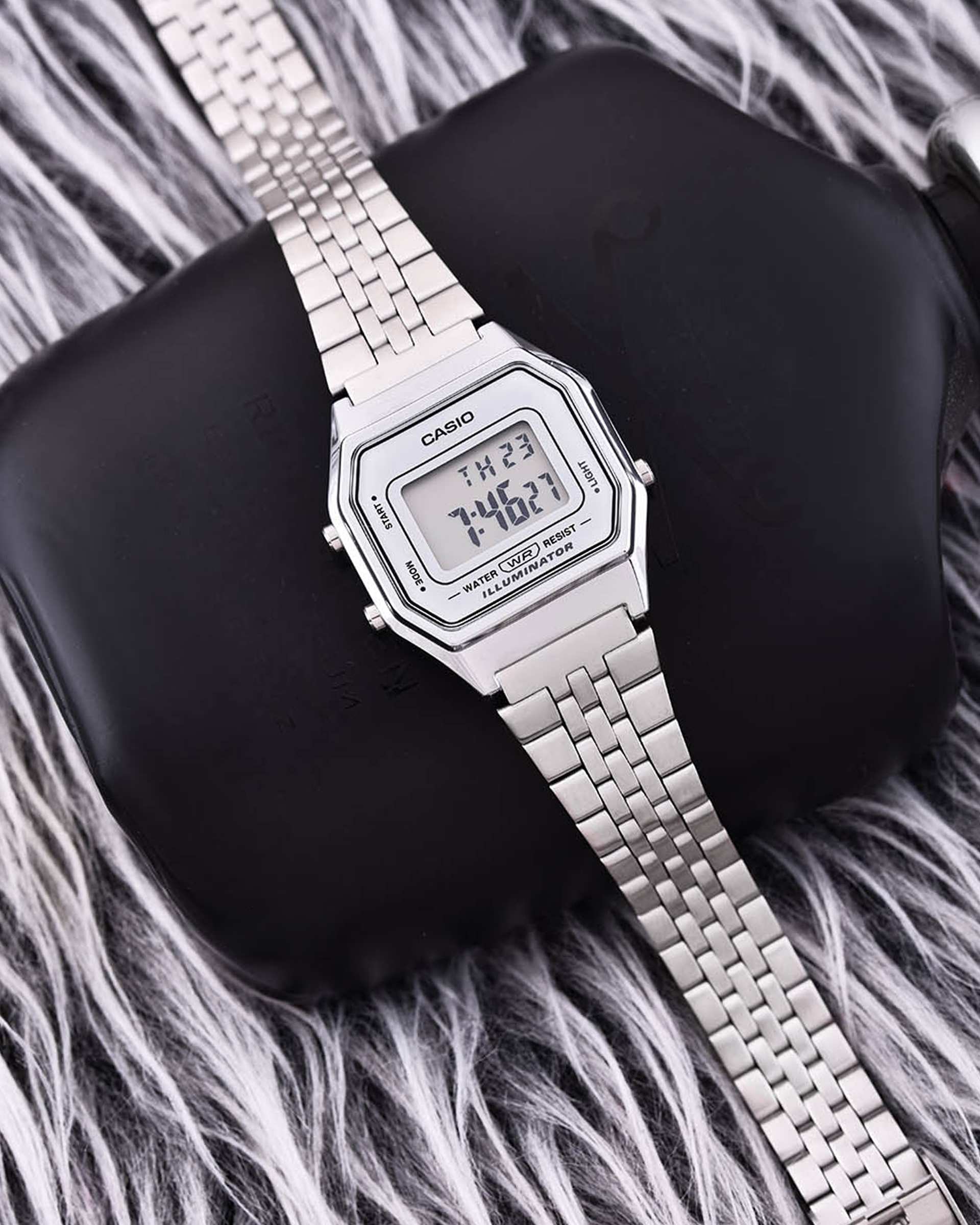 ساعت مچی زنانه دیجیتال کاسیو Casio مدل LA680WA-7D