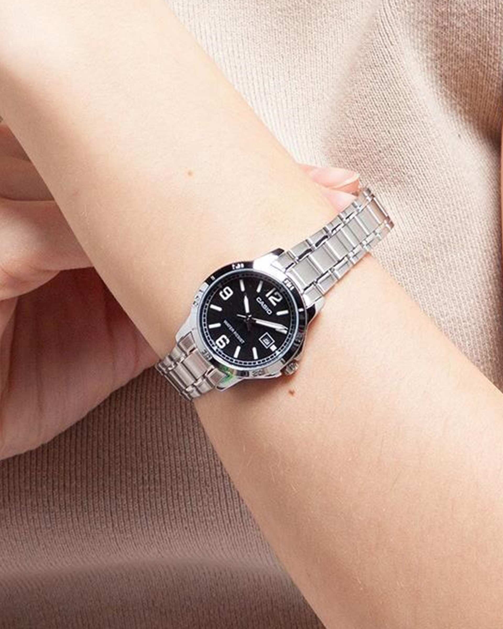 ساعت مچی زنانه عقربه ای کاسیو Casio مدل LTP-V004D-1B2UDF