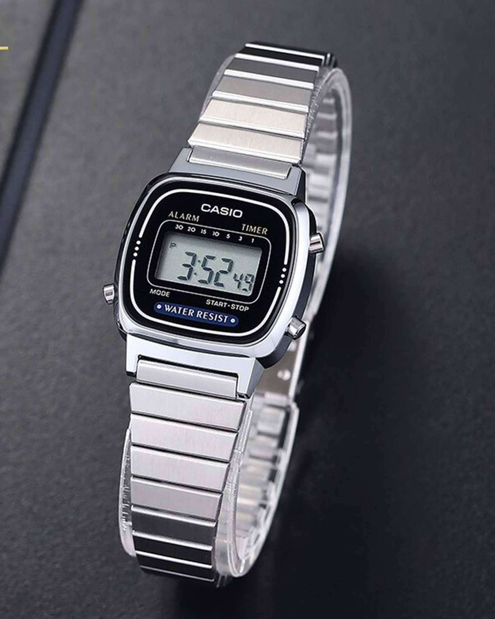 ساعت مچی دیجیتالی زنانه کاسیو Casio مدل LA670WA-1DF