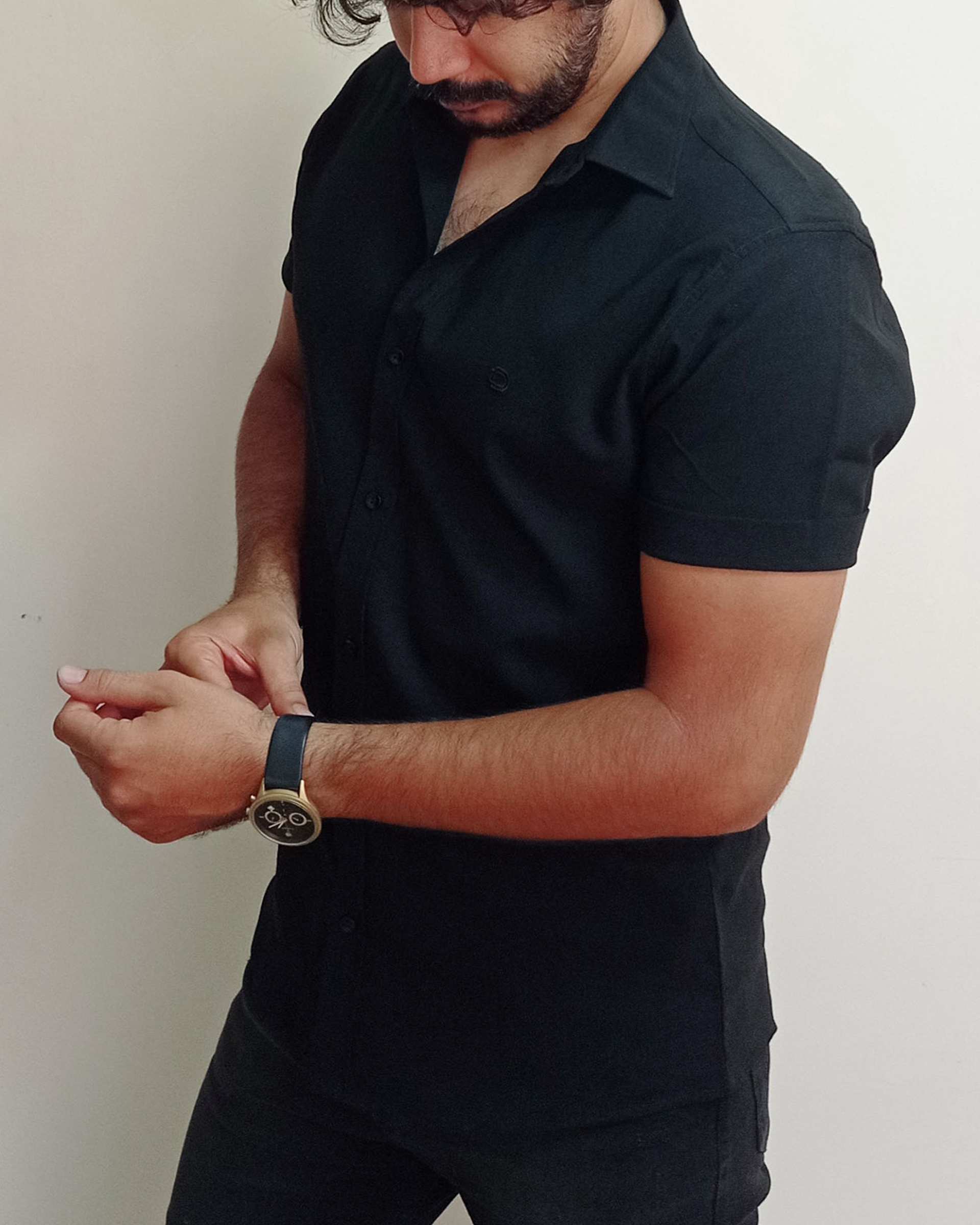 پیراهن مردانه بنگال آستین کوتاه مشکی دیورسو Diverso مدل 4082