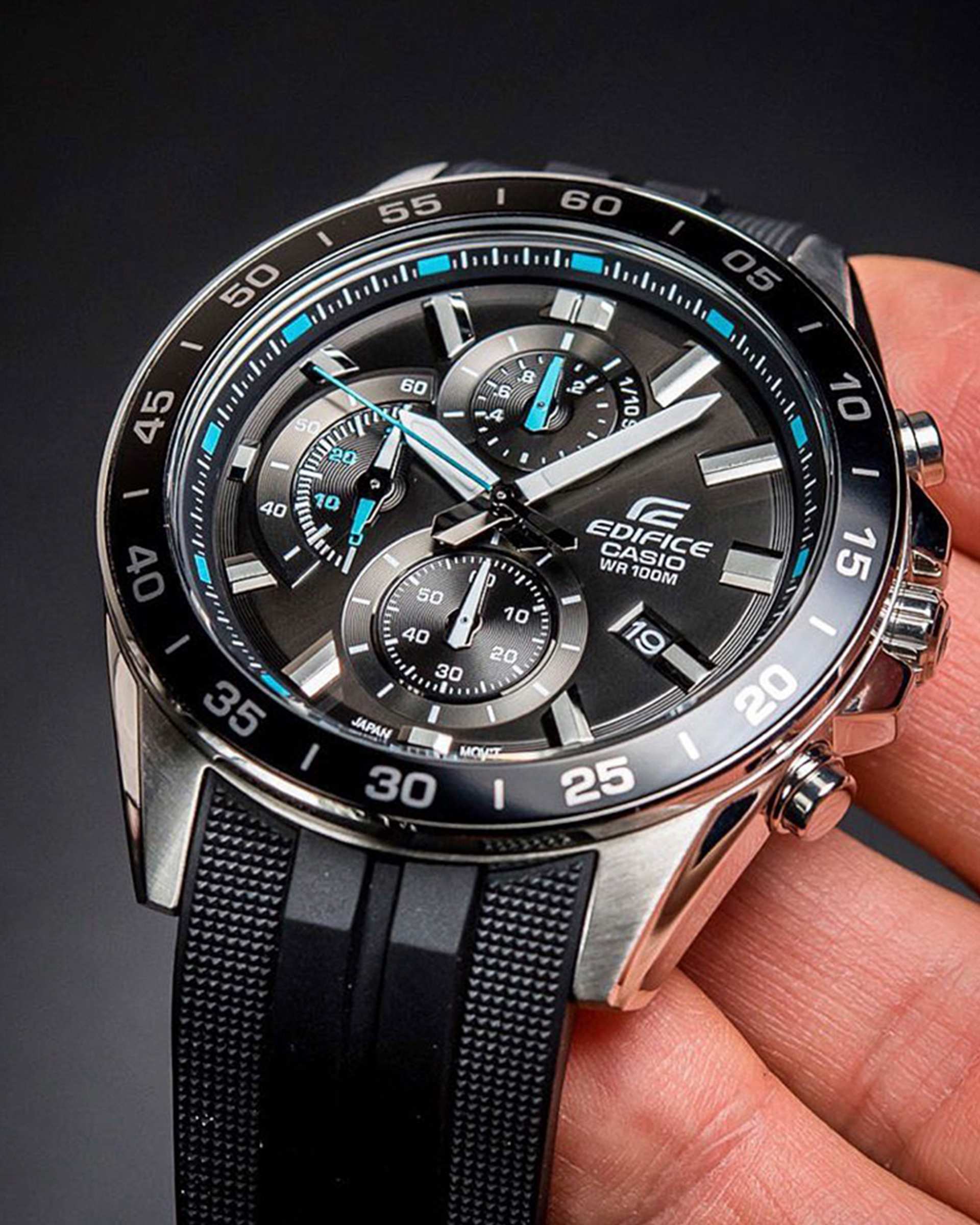 ساعت مچی مردانه عقربه ای EDIFICE کاسیو Casio مدل EFV-550P-1AVUDF